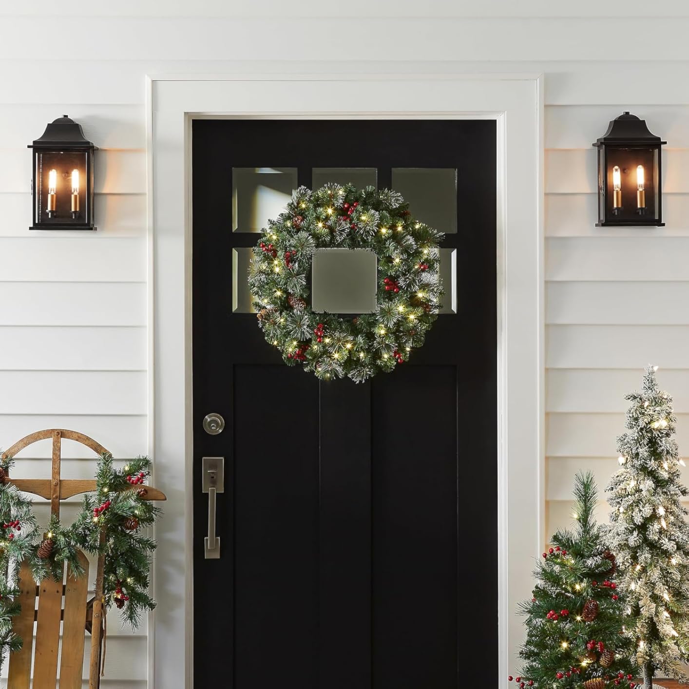 National Tree Company 24 in Pre-Lit Crestwood Spruce Artificial Christmas Wreath, Christmas Decoration with Glitter, Pinecones, Red Berries, 50 Warm White LED Lights, 160 Tips, Timer, Green customer photo 1