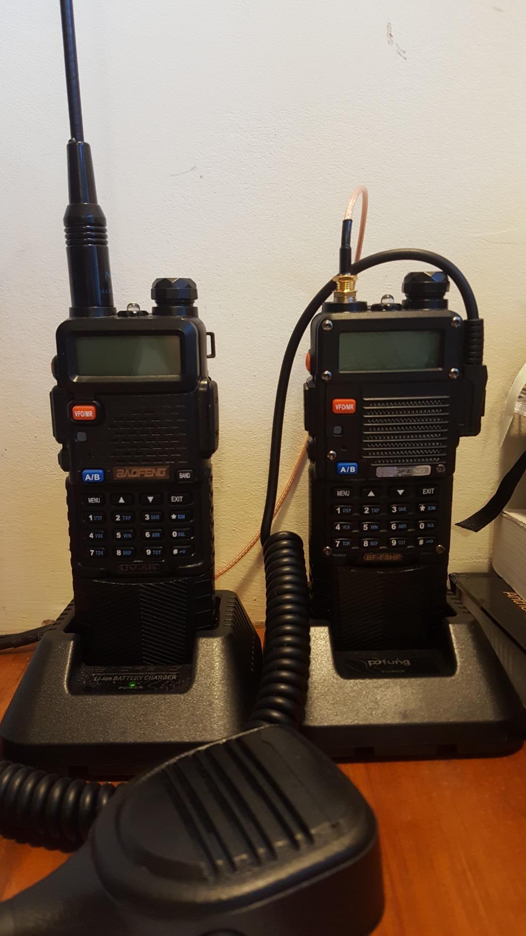 BaoFeng BF-F8HP (UV-5R 3rd Gen) 8-Watt Dual Band Two-Way Radio (136-174MHz VHF & 400-520MHz UHF) Includes Full Kit with Large Battery customer photo 1
