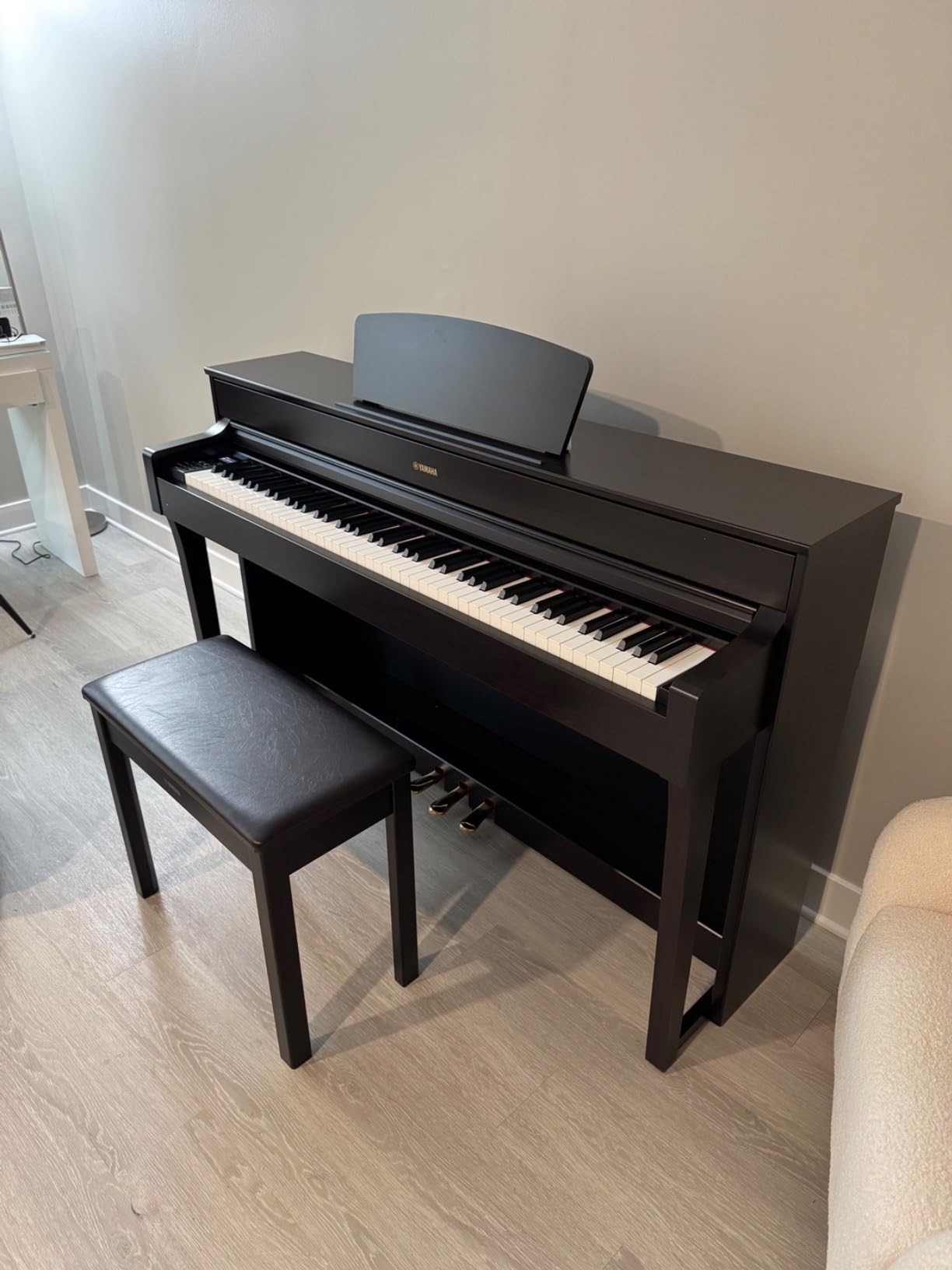 Yamaha YDP184 Console Digital Piano with Weighted 88-Key Graded Hammer 3 Action, CFX Concert Grand Piano Sound customer photo 1