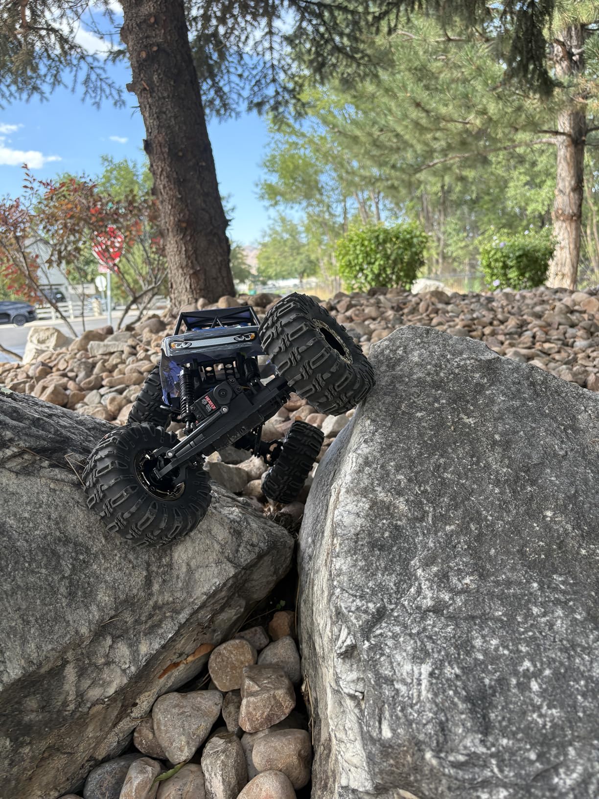 Redcat Racing Danchee Ridgerock 1/10 Scale 4WD Electric RC Rock Crawler customer photo 2