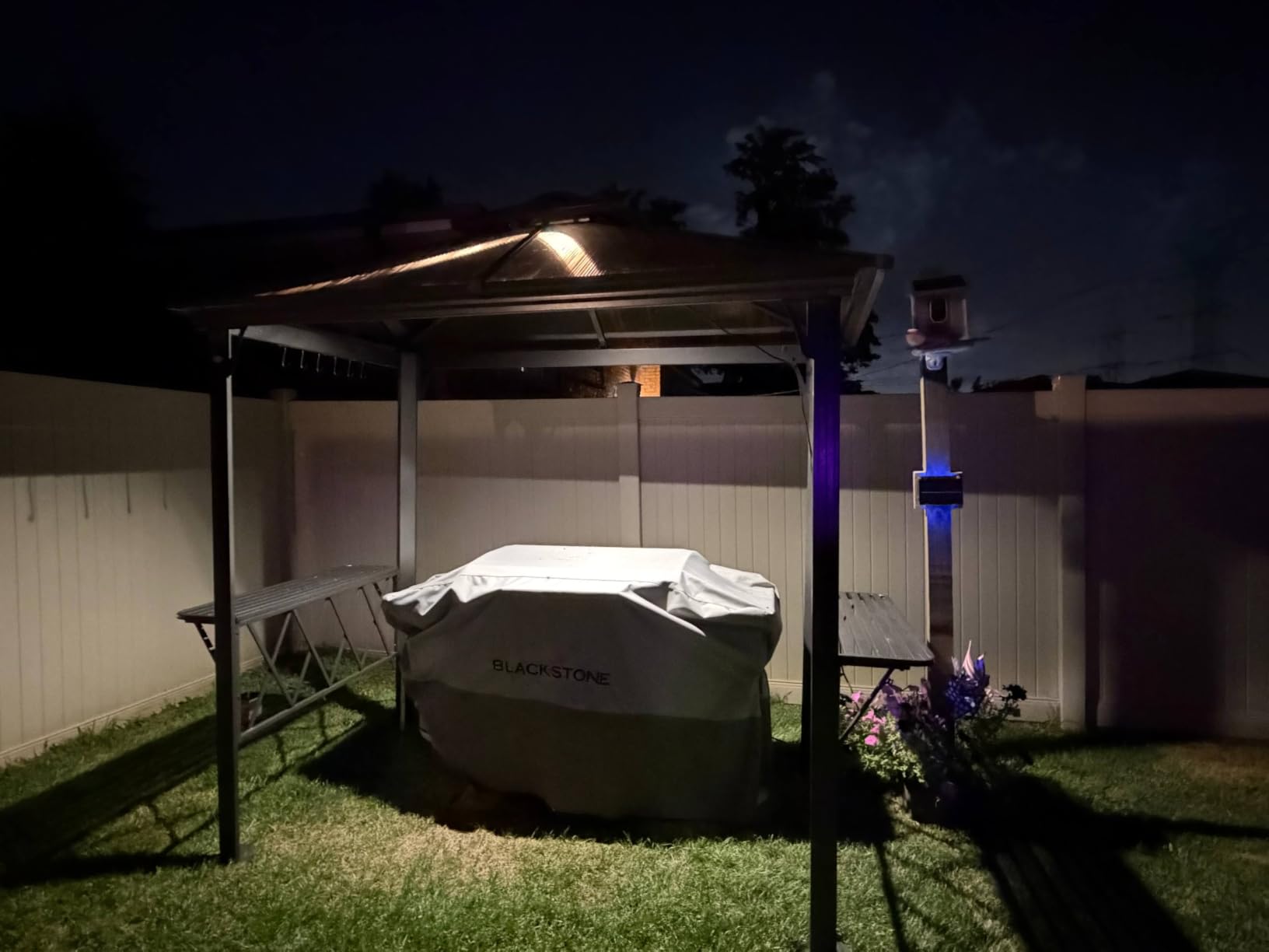 Outsunny 9 x 5 ft. Grill Gazebo Hardtop 2-Tier Polycarbonate Roof customer photo 1