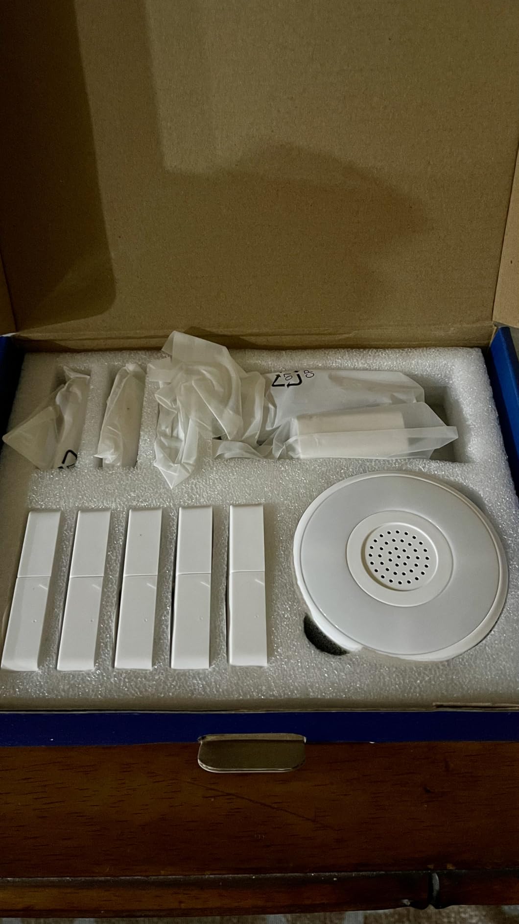 WiFi Door Alarm System, Wireless DIY Smart Home Security System, with Phone APP Alert, 8 Pieces-Kit (Alarm Siren, Door Window Sensor, Remote), Work with Alexa, for House, Apartment, by tolviviov customer photo 1