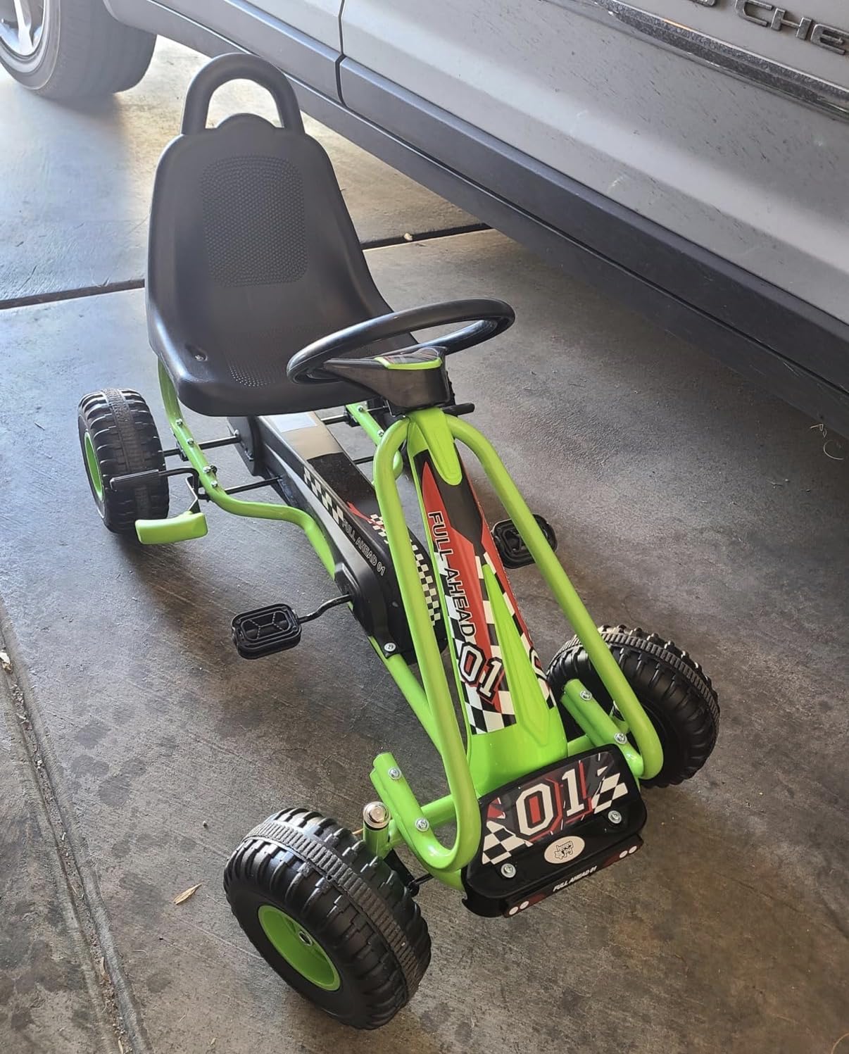 HONEY JOY Go Kart for Kids, 4 Wheel Pedal Powered Go Cart with Steering Wheels & Adjustable Seat, Safety Hand Brake, Non-Slip Tires, Outdoor Off-Road Racer Ride On Pedal Car (Green) customer photo 1