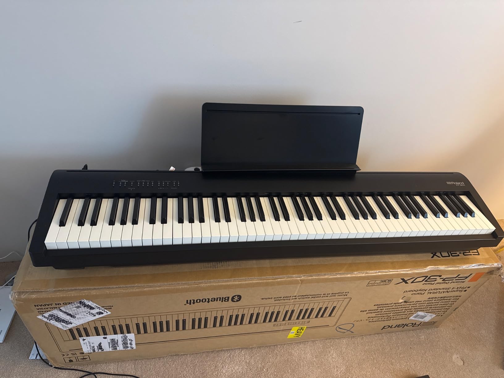 Roland FP-30X | Slim & Stylish 88-Note Digital Piano | Rich Tone & Authentic Ivory-Feel | Built-In Powerful Amplifier & Stereo Speakers customer photo 1