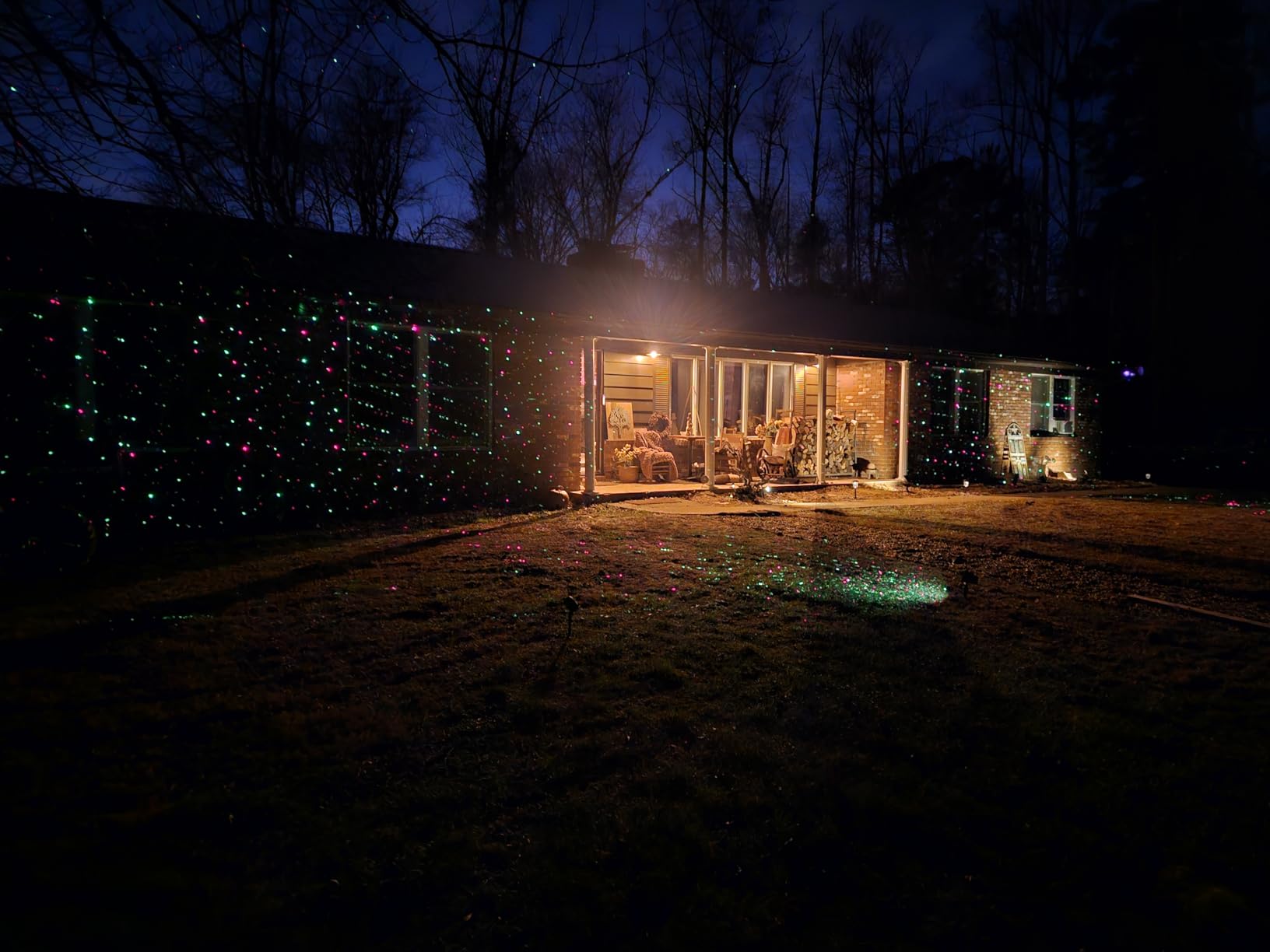 Christmas Laser Light Projector Red and Green Star Laser Lights Show with Timer for Outdoor Decorations Waterproof Landscape Lighting for Christmas and Holidays customer photo 1