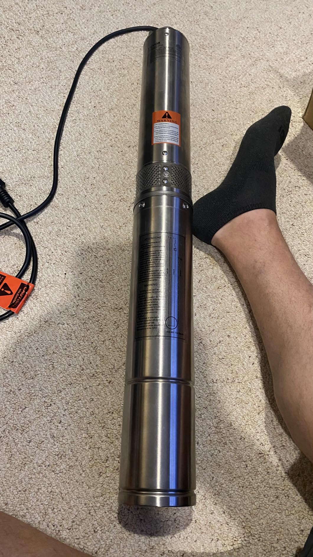VEVOR Deep Well Submersible Pump, 1HP 230V/60Hz, 37gpm Flow 207ft Head customer photo 1
