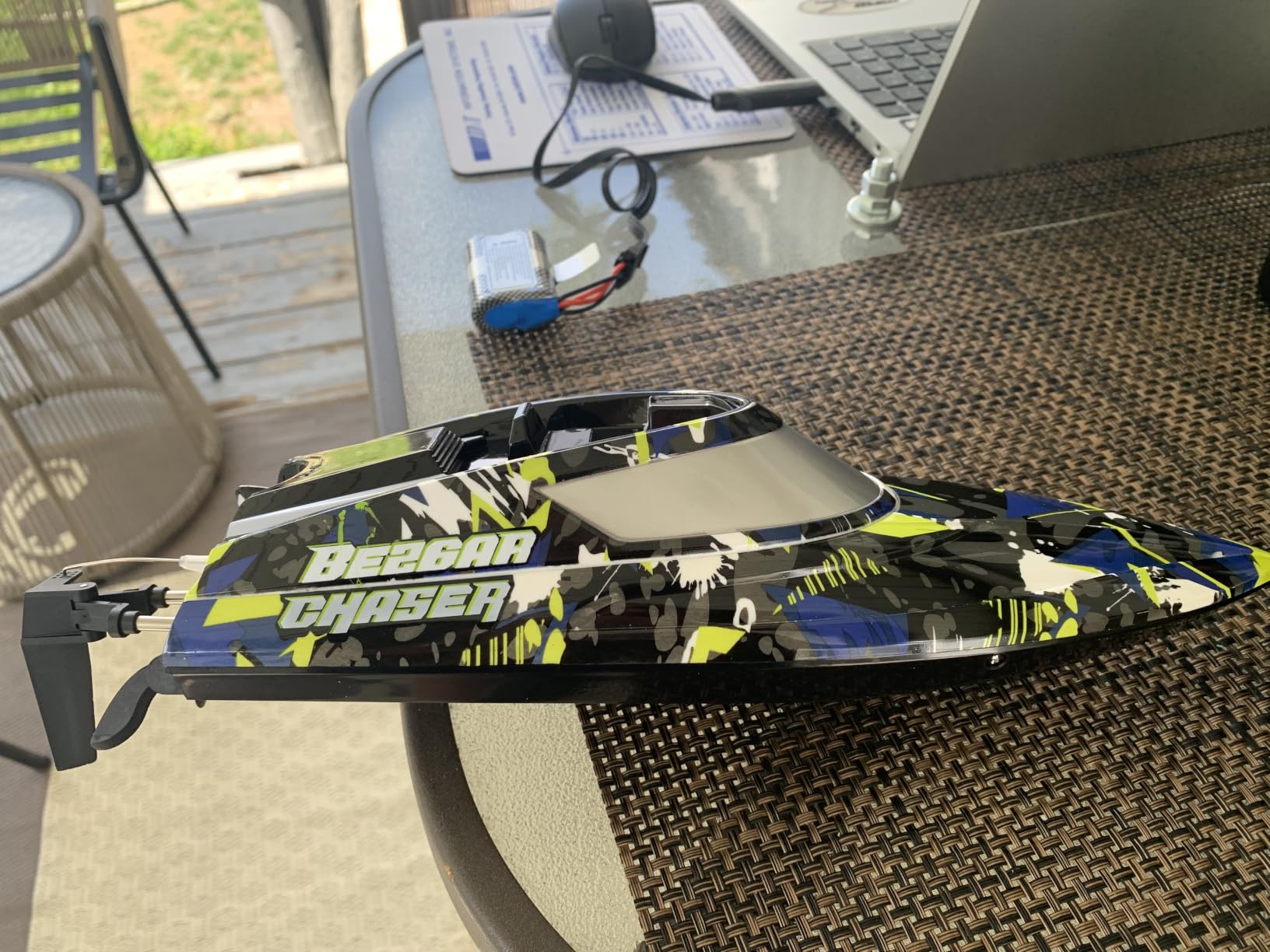 BEZGAR TX123 Remote Control Boats - Fast Speed RC Boat 32+ KPH with A Portable Suitcase for Lakes & Pools & Salt Water, Summer Toys for Adults and Ideal Gifts for Kids Boys Age 6 7 8-12 Years Old customer photo 1