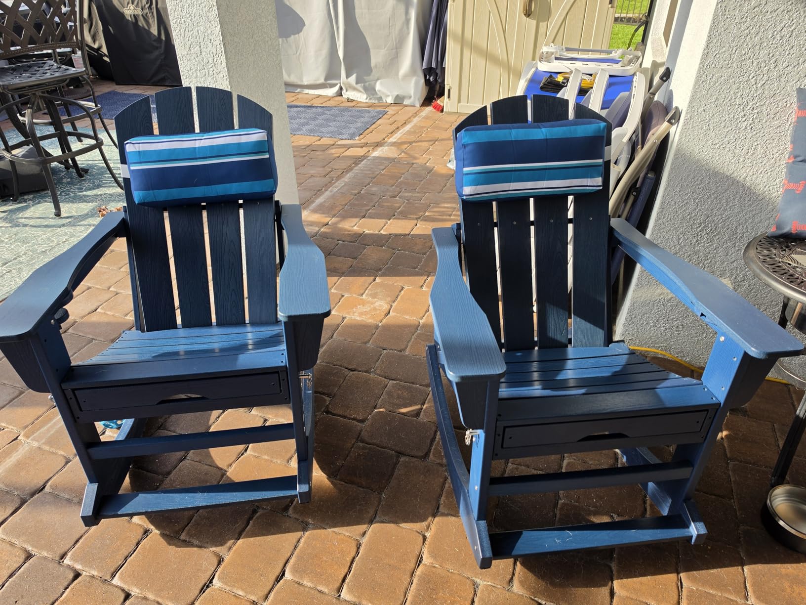 Adirondack Rocking Chair Set of 2 with Retractable Ottoman and Cup Holders, HDPE Adirondack Rocker Patio Rocking Chair for Porch, Patio, Balcony, Black customer photo 1