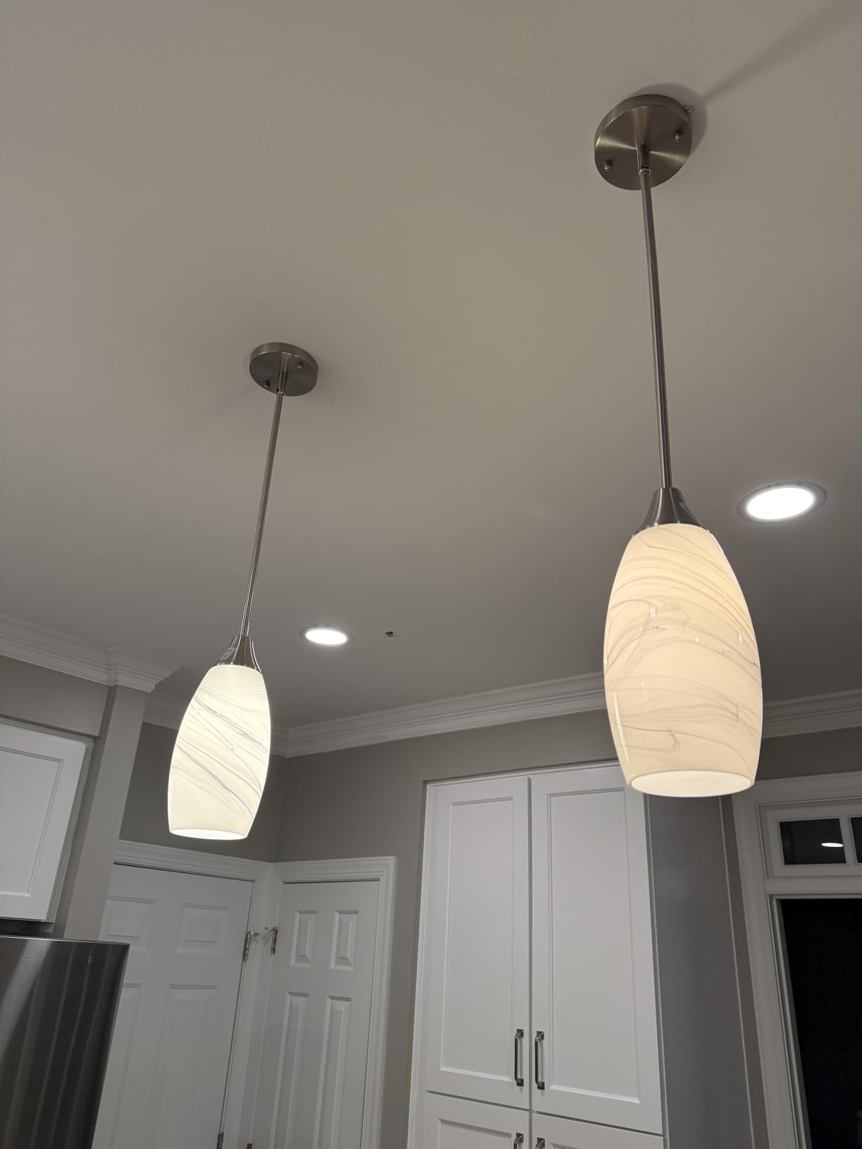 EDISHINE Pendant Light Handcrafted Art Glass Hanging Light customer photo 2