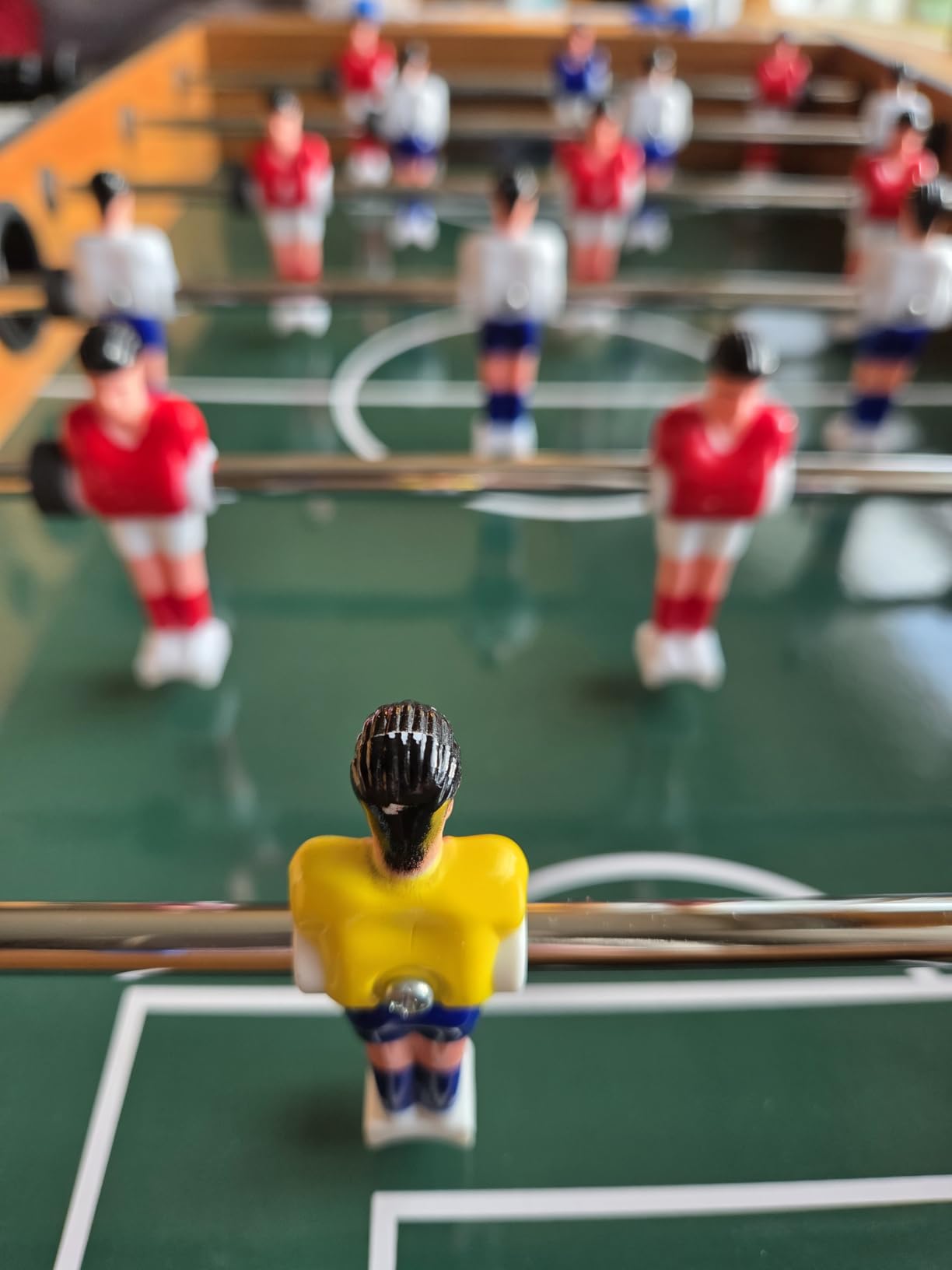 Giantex Folding Foosball Table, Space Saving Arcade Table Soccer with Durable Handle, 2 Balls, Scoreboard for Adult & Child, Soccer Table Game for Party, Group Building Activities, Bar, Game Room customer photo 2