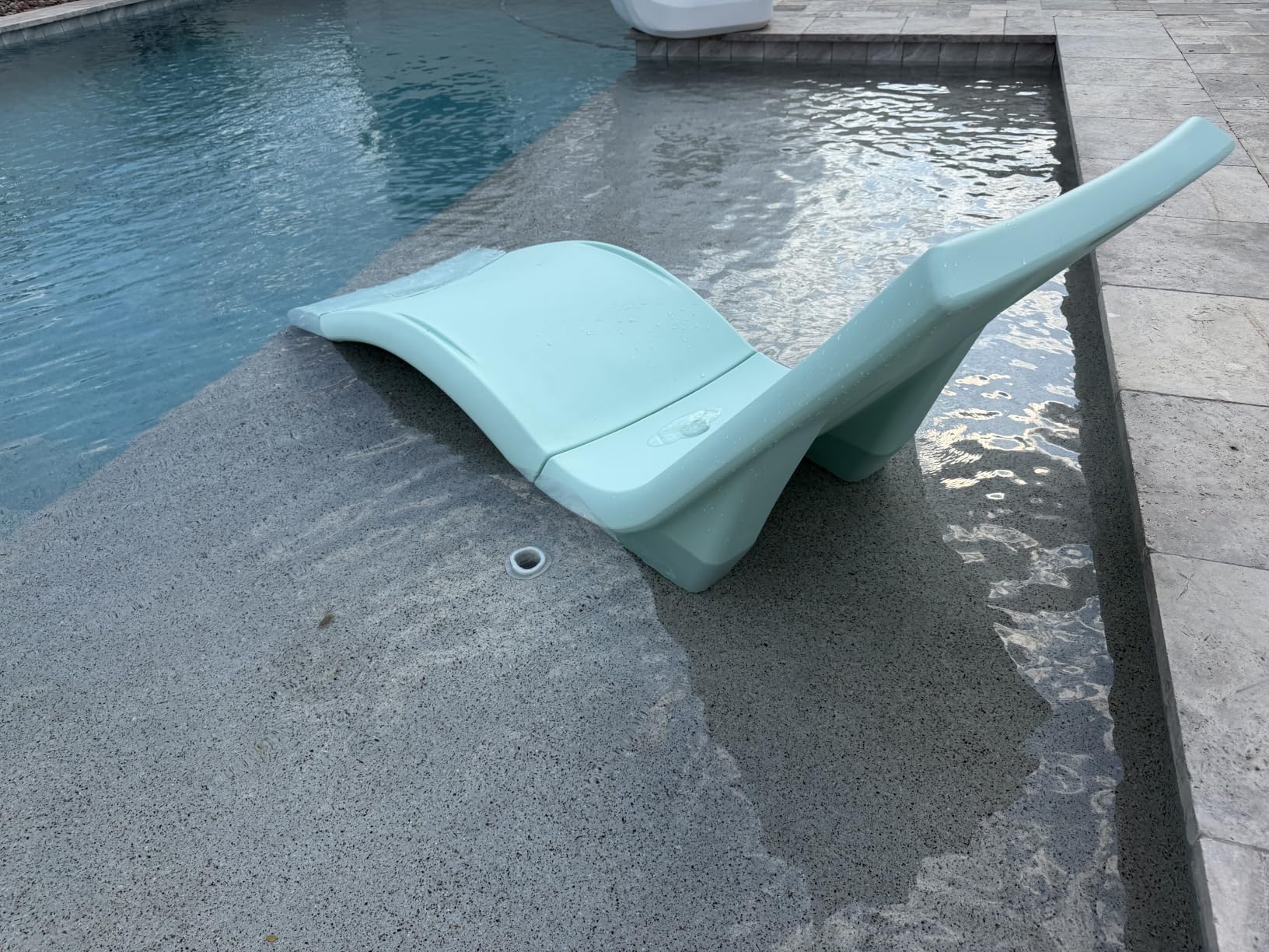 Step2 Vero Pool Lounger, Fade-Resistant, Waterproof Patio Furniture, Pool Lounge Chair for Sun Shelf, Use in Pools with Shelves Up to 12-Inches Deep or Outside Pool Deck, Weighted, White customer photo 1