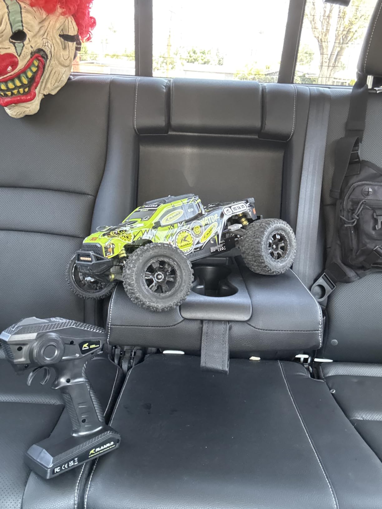 AMORIL 1/10 RTR Brushless Fast RC Cars for Adults, Max 50mph Hobby Electric Off-Road Monster Truck, Waterproof High Speed RC Car 4WD Remote Control Car with 3S Lipo, Green customer photo 2