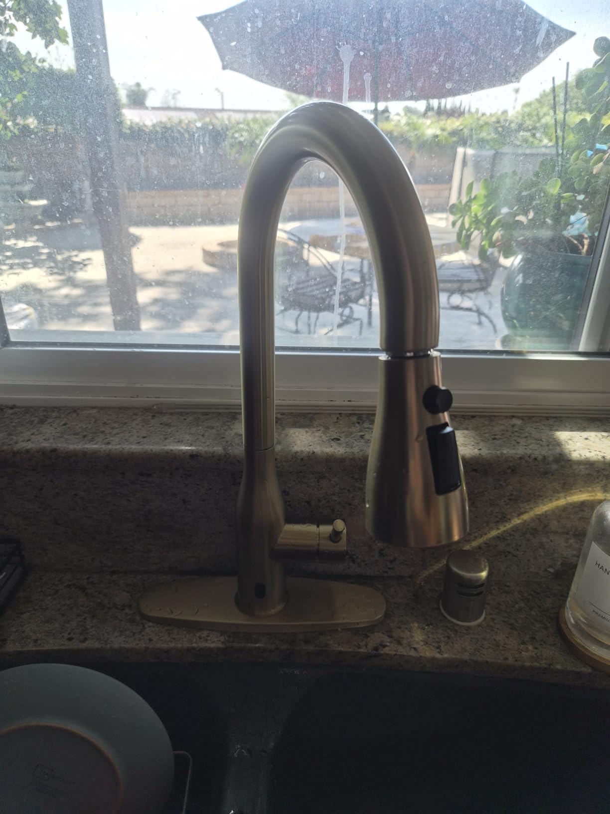 APPASO Touchless Kitchen Faucet with Pull-Down Sprayer Bronze for 1-4 Hole | Oil Rubbed Bronze Touchless Sink Faucets with Soap Dispenser, Motion Sensor Hands Free, NSF/ANSI/CAN 372 Certified customer photo 1