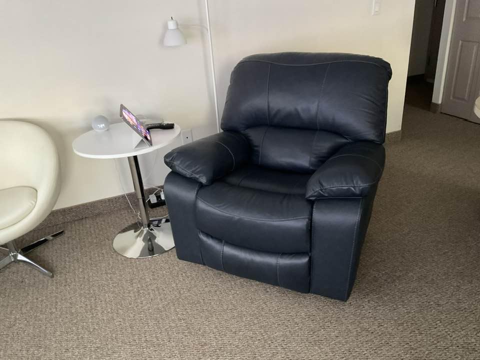 Signature Design By Ashley Leesworth Modern Power Rocker Recliner, USB Port, Gentle Rocking, Top Grain Leather and Matched Leather, 41