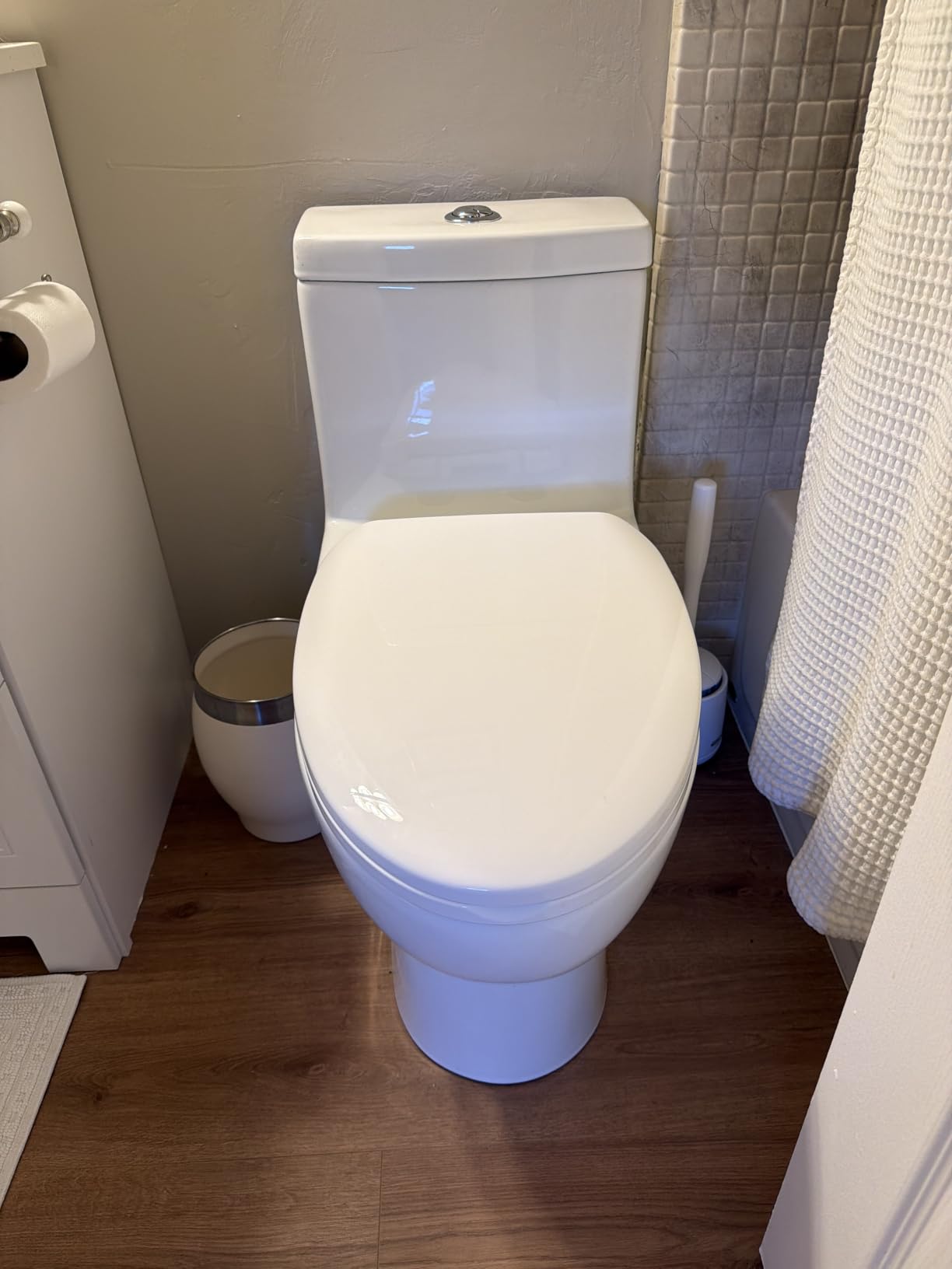 HOROW HR-ST076WD Dual Flush Elongated Toilet with Soft Close Seat, High-Efficiency Supply, Standard Bathroom Toilet 12