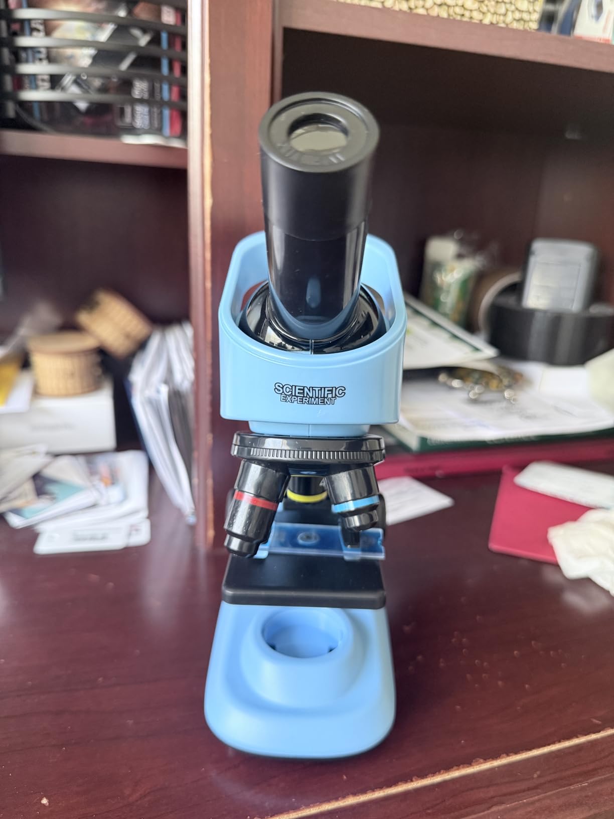 Kids Microscope, 40-1600x Microscope Kit for Kids Beginners Children, STEM Kit, Prepared Slides, LED Light and Configured Various Operating Tools- Science Experiment Toy for Kids Ages 6-12 customer photo 1