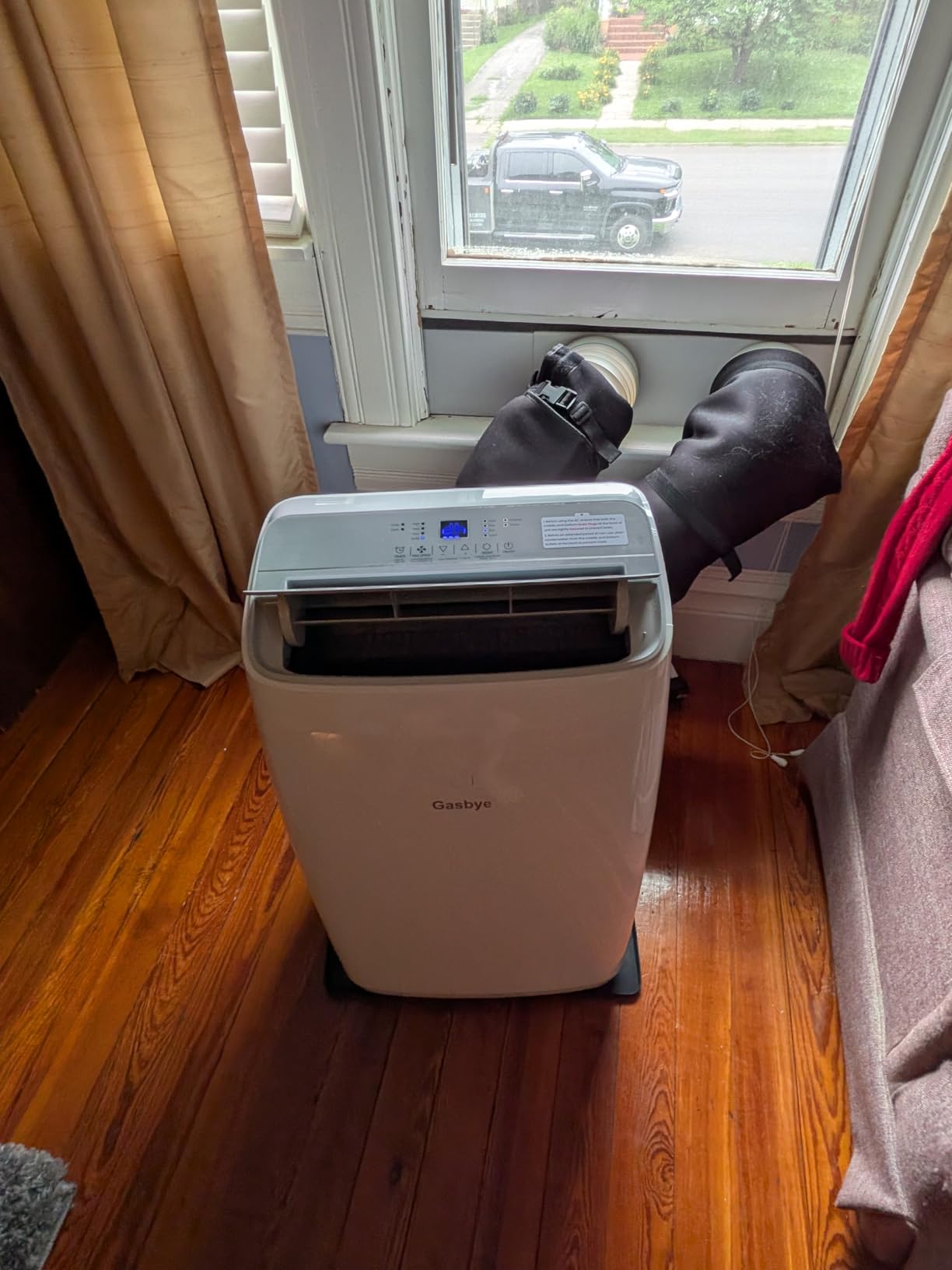 Gasbye Dual Hose Portable Air Conditioner, [2026 Upgraded] Full DC Inverter Compressor, Energy-Saving 13.6 CEER, Low Noise (45dB), Cools Room up to 500 Sq.Ft., Backlit Remote Control, 14,000BTU, White customer photo 2