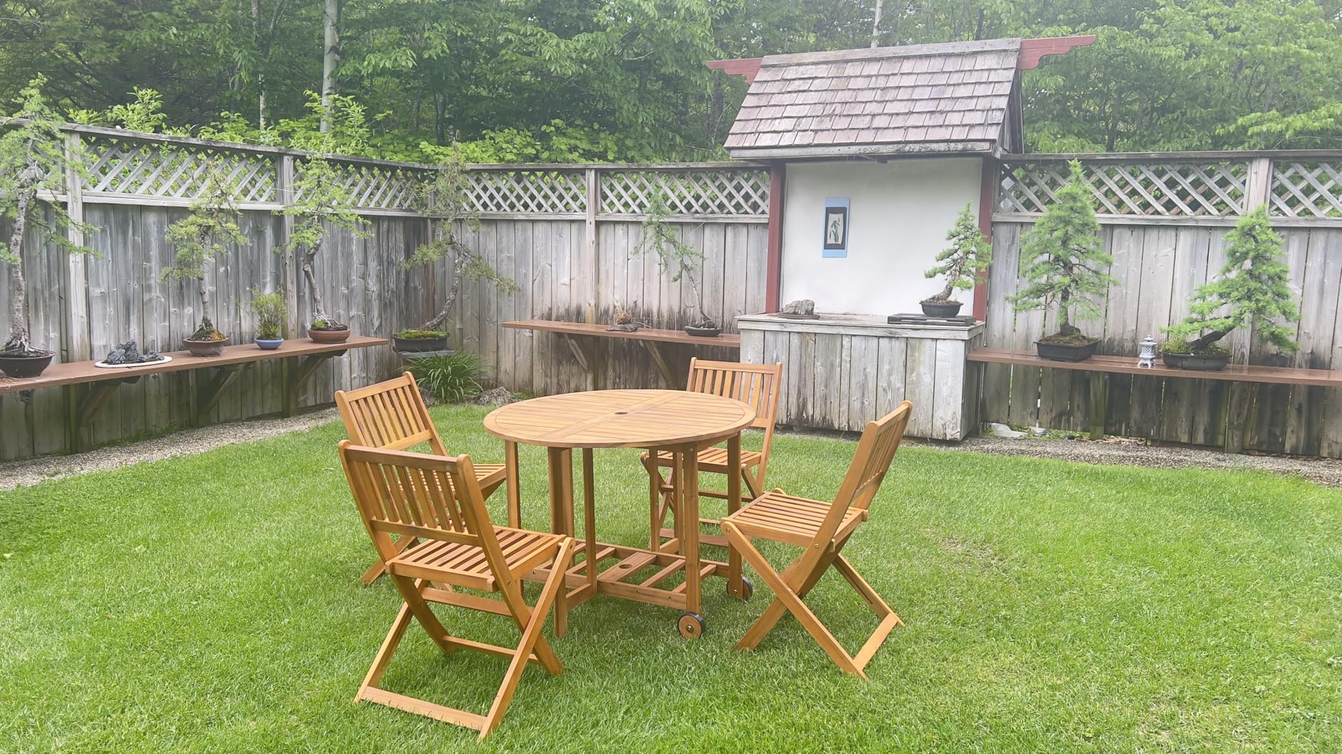 Devoko 5 PCS Patio Furniture, Patio Dining Set Acacia Wood Outdoor Table and Chairs, with 4 Folding Chairs and 37