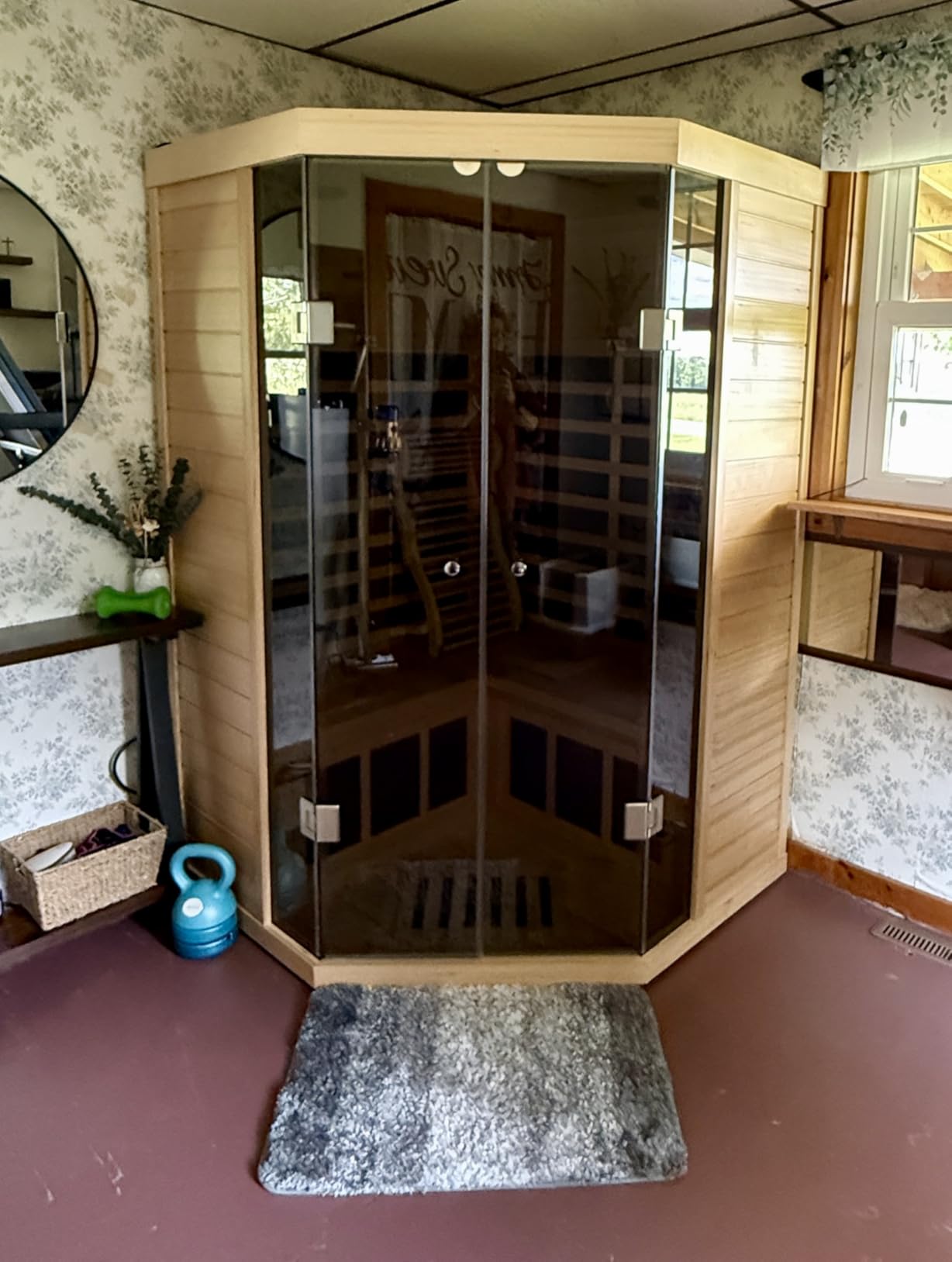 Red Cedar Outdoor Infrared Sauna 1 Person, Ultra Low EMF Far Infrared Sauna, 1560W, Withstand Outdoor Temp -10℉-149℉, Home Spa with Bluetooth Speaker, Chromotherapy Lights, Reading Lights customer photo 2