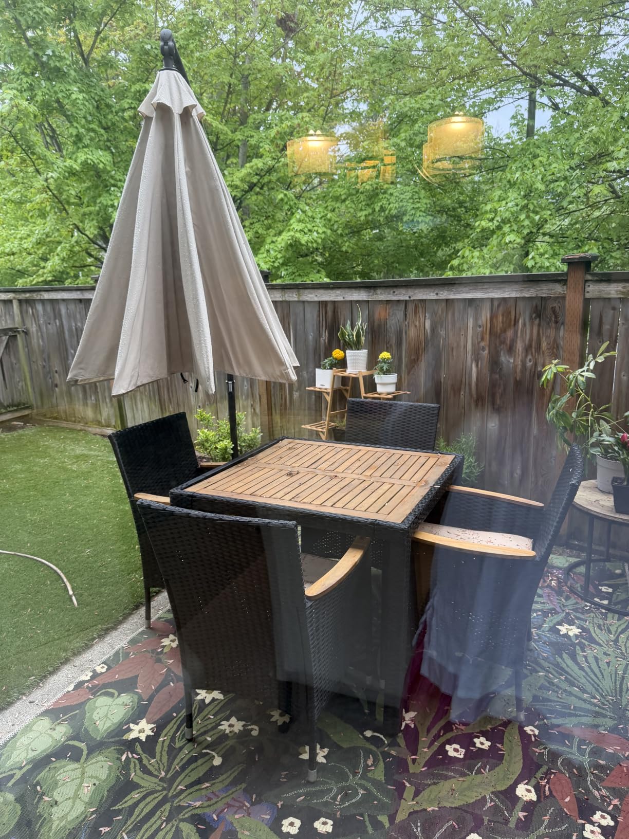 wikiwiki 10ft Patio Umbrellas Offset Outdoor Umbrella Cantilever Hanging Umbrellas w/Infinite Tilt, Fade Resistant Waterproof RECYCLED FABRIC Canopy & Cross Base, for Yard, Garden & Deck, Navy Blue customer photo 1