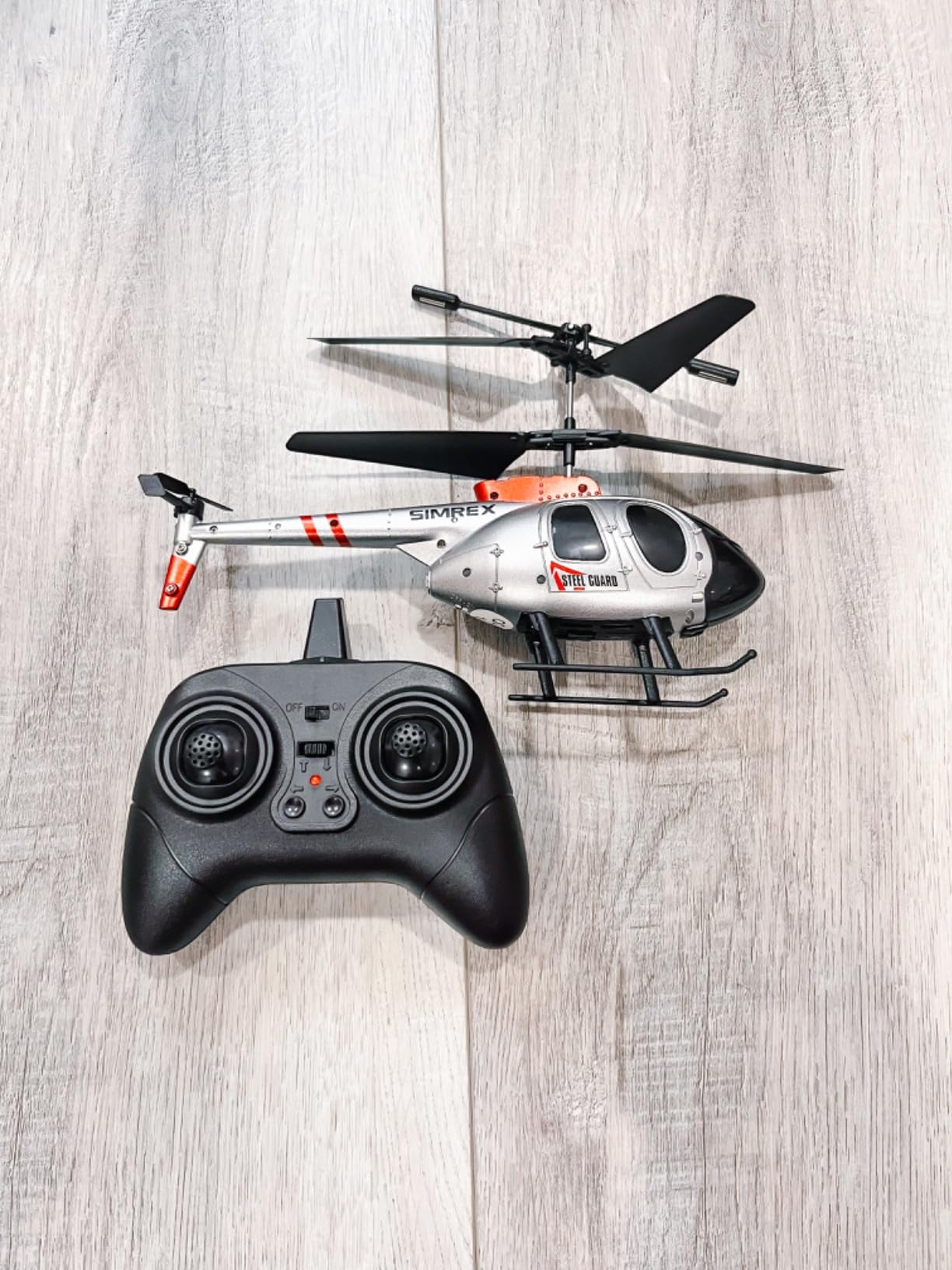 SIMREX RC Helicopter Toy for Kids & Beginners - Altitude Hold, 2 Speeds, Rechargeable with 2 Batteries, Indoor/Outdoor Hands-on Play, Ideal Gift for Boys Girls customer photo 2