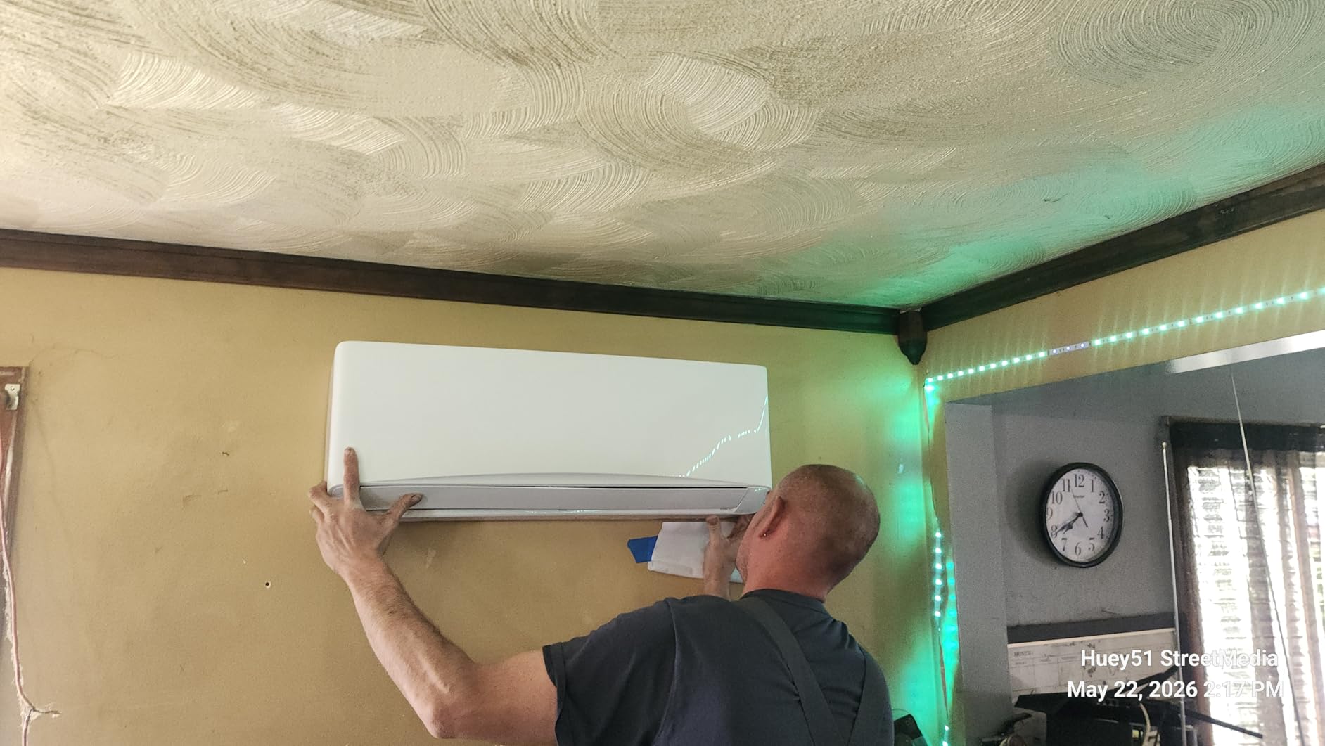 12000BTU Mini Split Air Conditioner & Heater, 17 SEER2 115V Wall-Mounted AC Unit Cools Rooms up to 750 Sq. Ft, Energy Efficient Inverter AC with Heat Pump customer photo 2