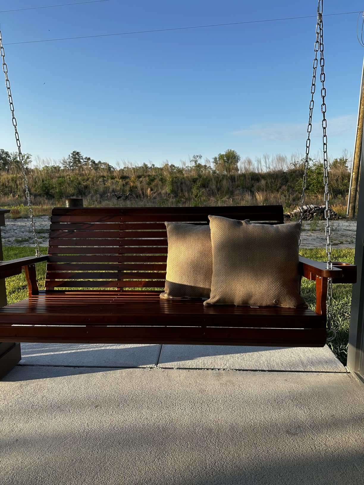 Real Relax Front Porch Swing, Wooden 2-Seater Outdoor Hanging Patio Swing Chair with Cup Holders, Upgraded 22