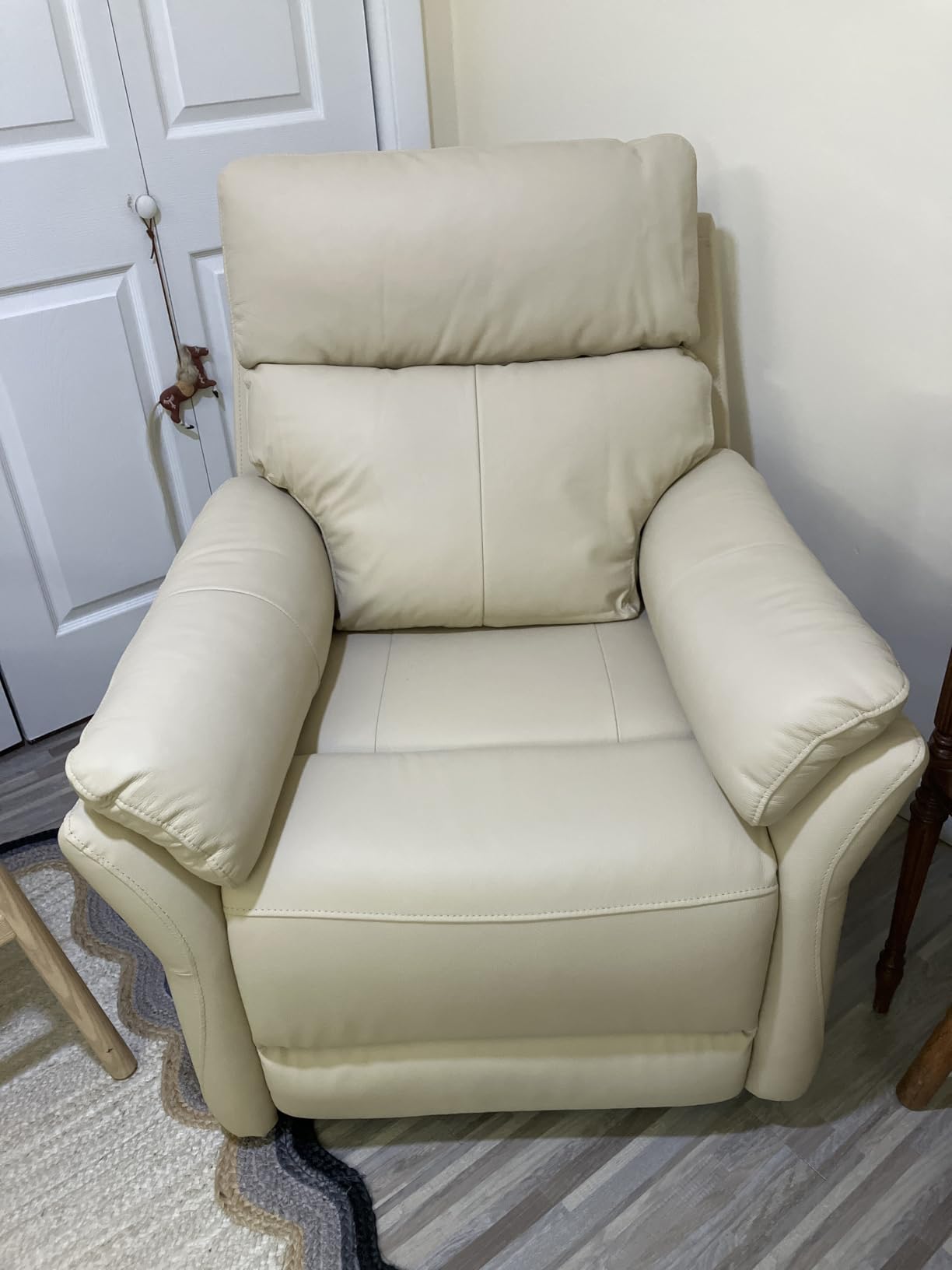 AIRSKY Oversize Genuine Leather 360 Swivel Rocking Recliner for Adults | Top Grain Leather, Italian Water-Washing Process, Manual Recliner with Overstuffed Arm and Back for Living Room, Beige customer photo 2
