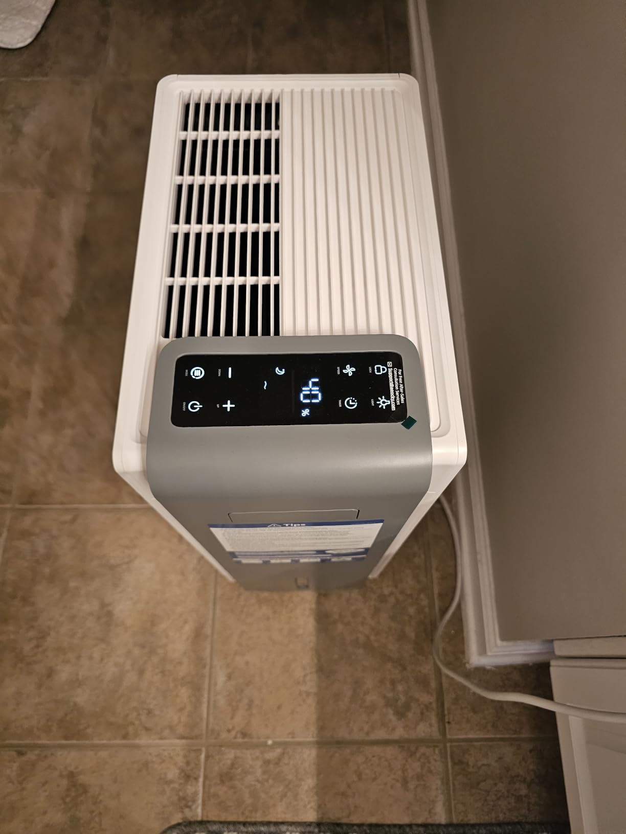 AEOCKY 5500 Sq.Ft Energy Star Most Efficient 2024 Dehumidifier, Max 105 Pint/Day Smart Compressor Dehumidifier with Drain Hose, Intelligent Humidistat, for Basement, Bedroom, Home, Bathroom customer photo 2
