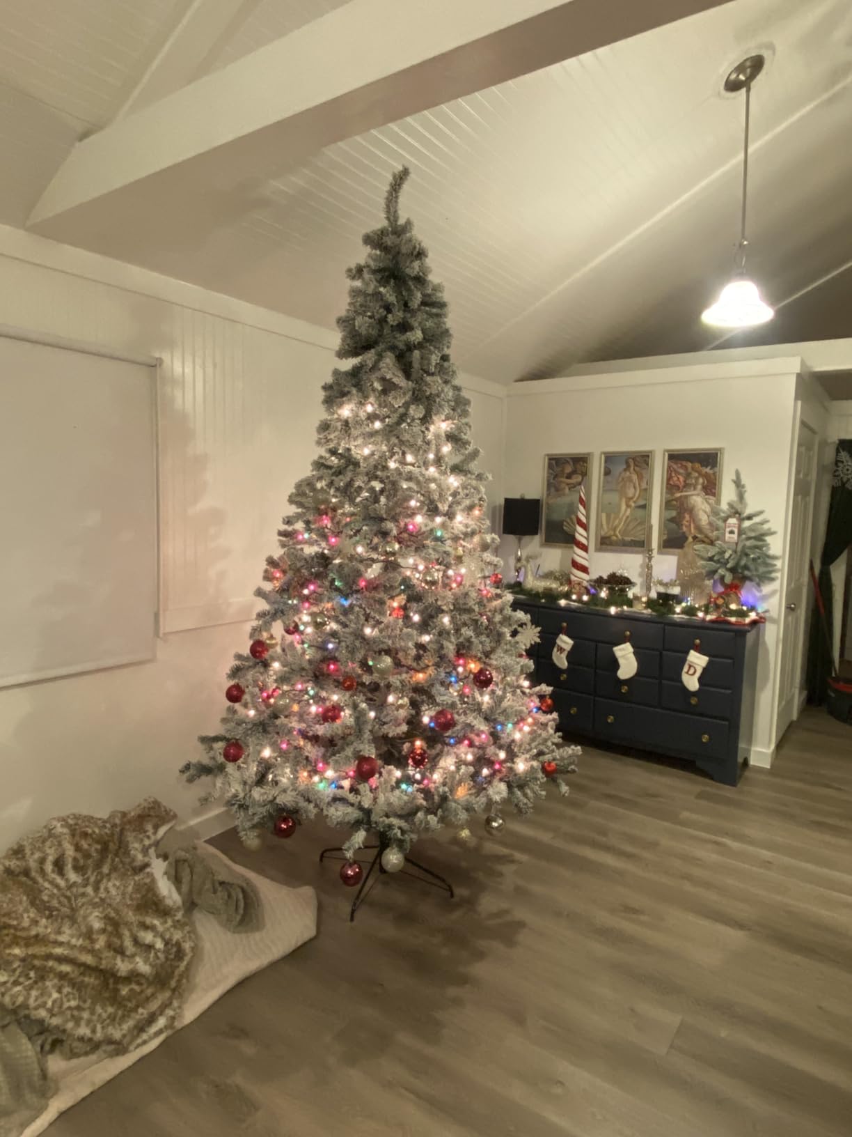 COSTWAY 9 FT Pre-lit Christmas Tree, Artificial Holiday Xmas Tree | 1000 Warm White & Multicolored Lights, 11 Modes, 2944 Branch Tips, Metal Support, Decoration Fake Tree for Home, Office Party customer photo 2
