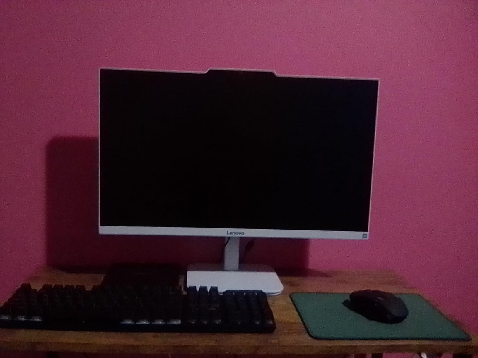 Lenovo IdeaCentre Everyday Tasks 24