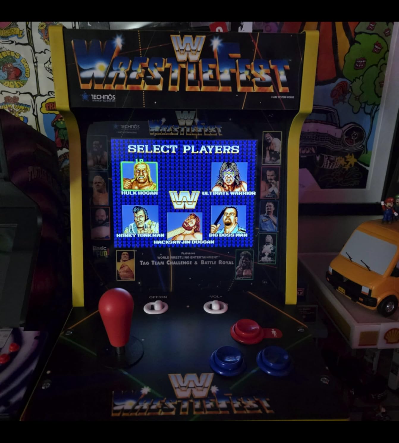 Arcade Classics - WWE Counter Series Game Machine, 4 Games, 8
