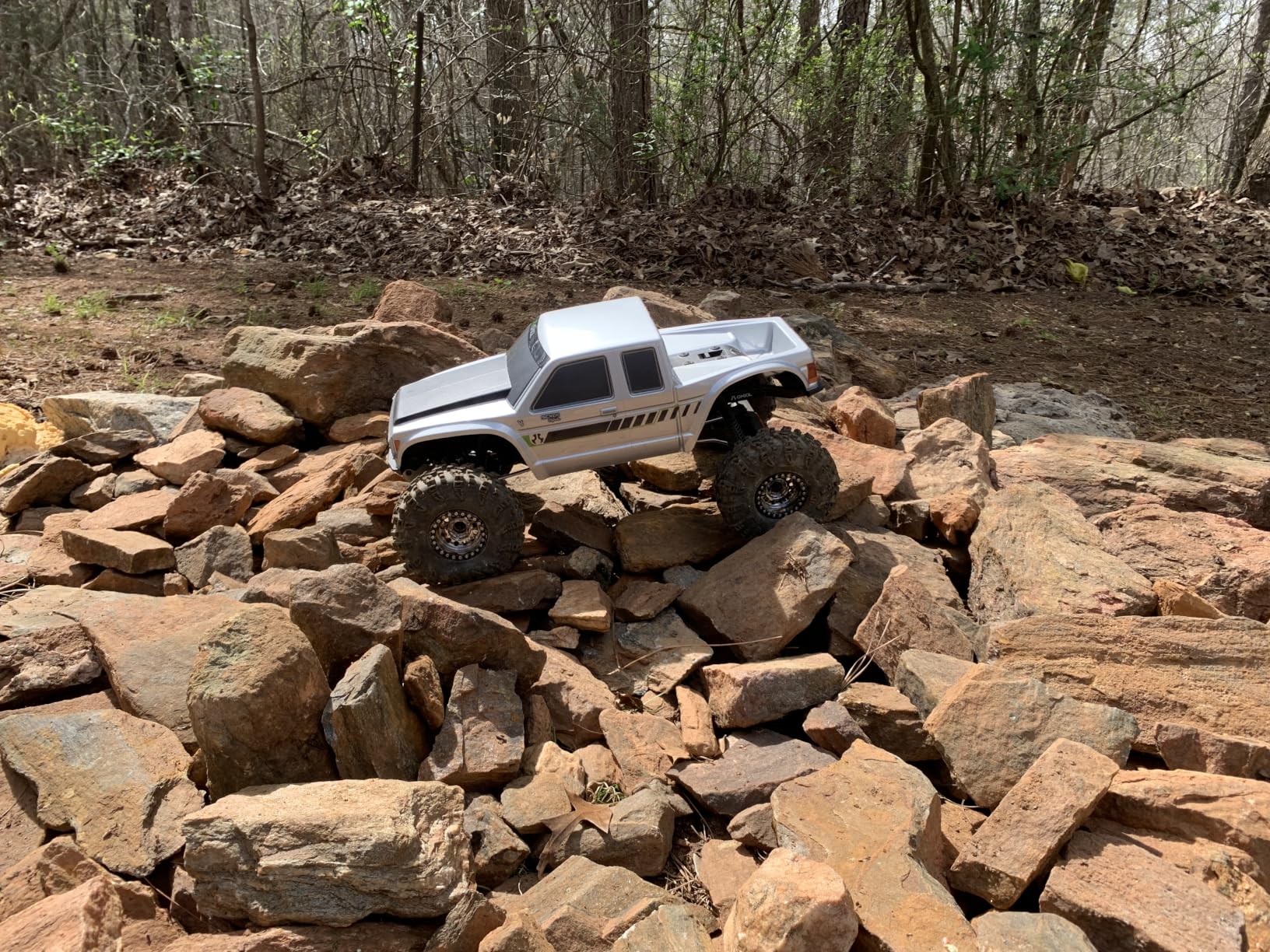 Axial RC Truck 1/10 SCX10 III Coyote 4X4 RTR (Battery and Charger Not Included) Brushed Rock Crawler, Silver, AXI-2036T1 customer photo 1