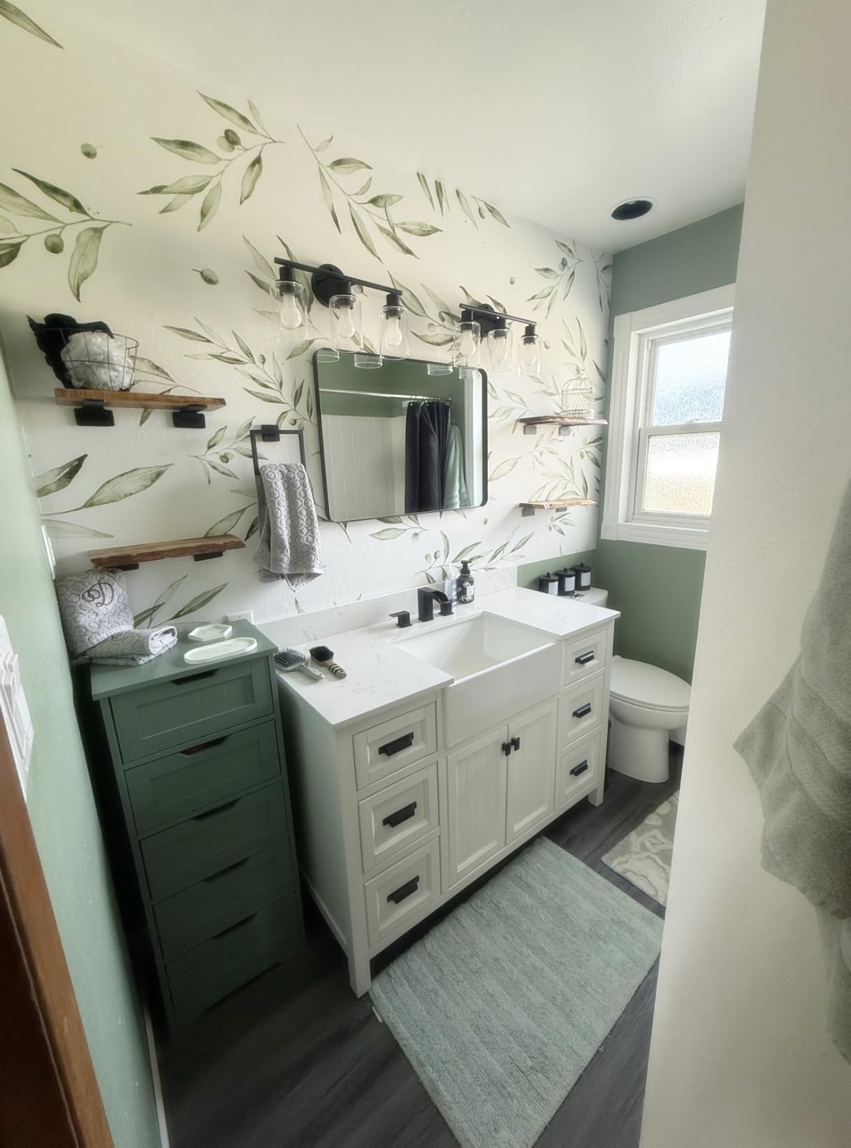 48 Inch Bathroom Vanity with Sink, No Assembly Required Single Sink Bathroom Vanity with Soft Close Doors & Dovetail Drawers, Solid Wood Bathroom Vanities, Engineered Stone Top, Walnut customer photo 1