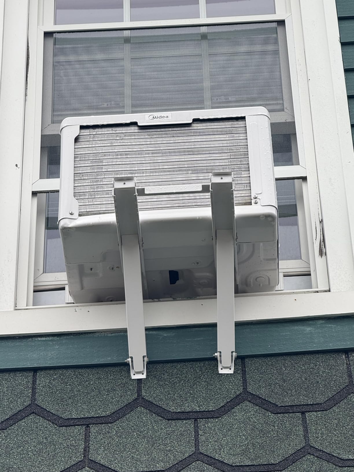 Midea 10,000 BTU U Shaped Smart Inverter Window Air Conditioner - Cools 450 Sq Ft, Ultra Quiet with Open Window Operation - Alexa/Google Assistant Compatible, 37% Energy Savings, Remote (2026 Edition) customer photo 1
