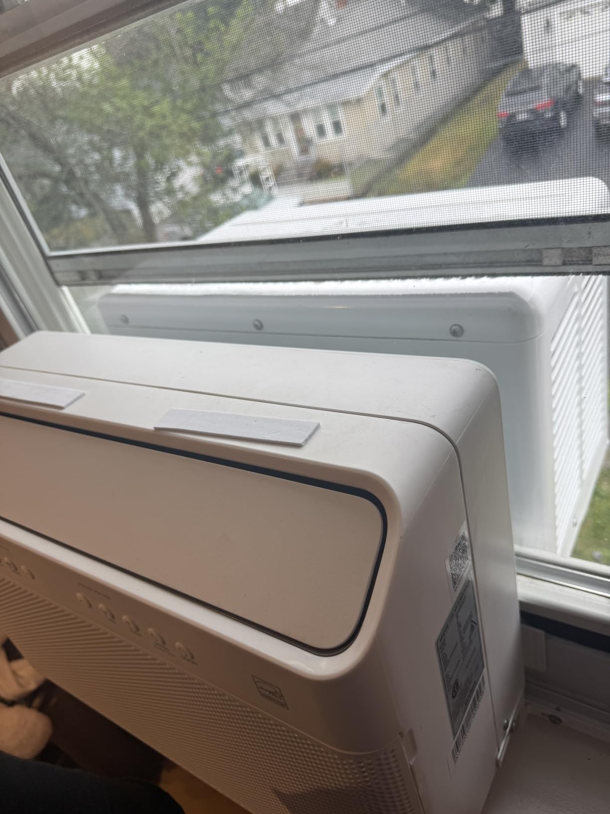 Midea 10,000 BTU U Shaped Smart Inverter Window Air Conditioner - Cools 450 Sq Ft, Ultra Quiet with Open Window Operation - Alexa/Google Assistant Compatible, 37% Energy Savings, Remote (2026 Edition) customer photo 2