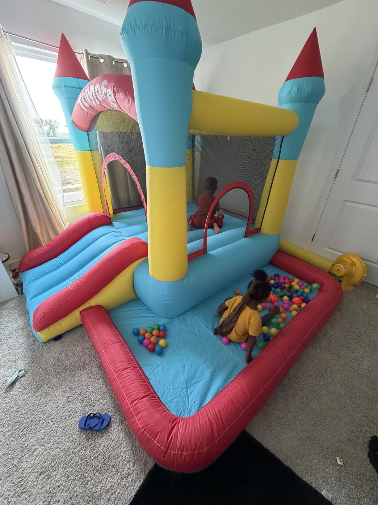 Bounce House for Kids 3-6, Toddler Indoor Outdoor Inflatable Bouncy Castle | 5-in-1 Small Jump House with Slide & Ball Pit & Hoop for Backyard Family Home Birthday Party, Includes 370W Blower customer photo 1