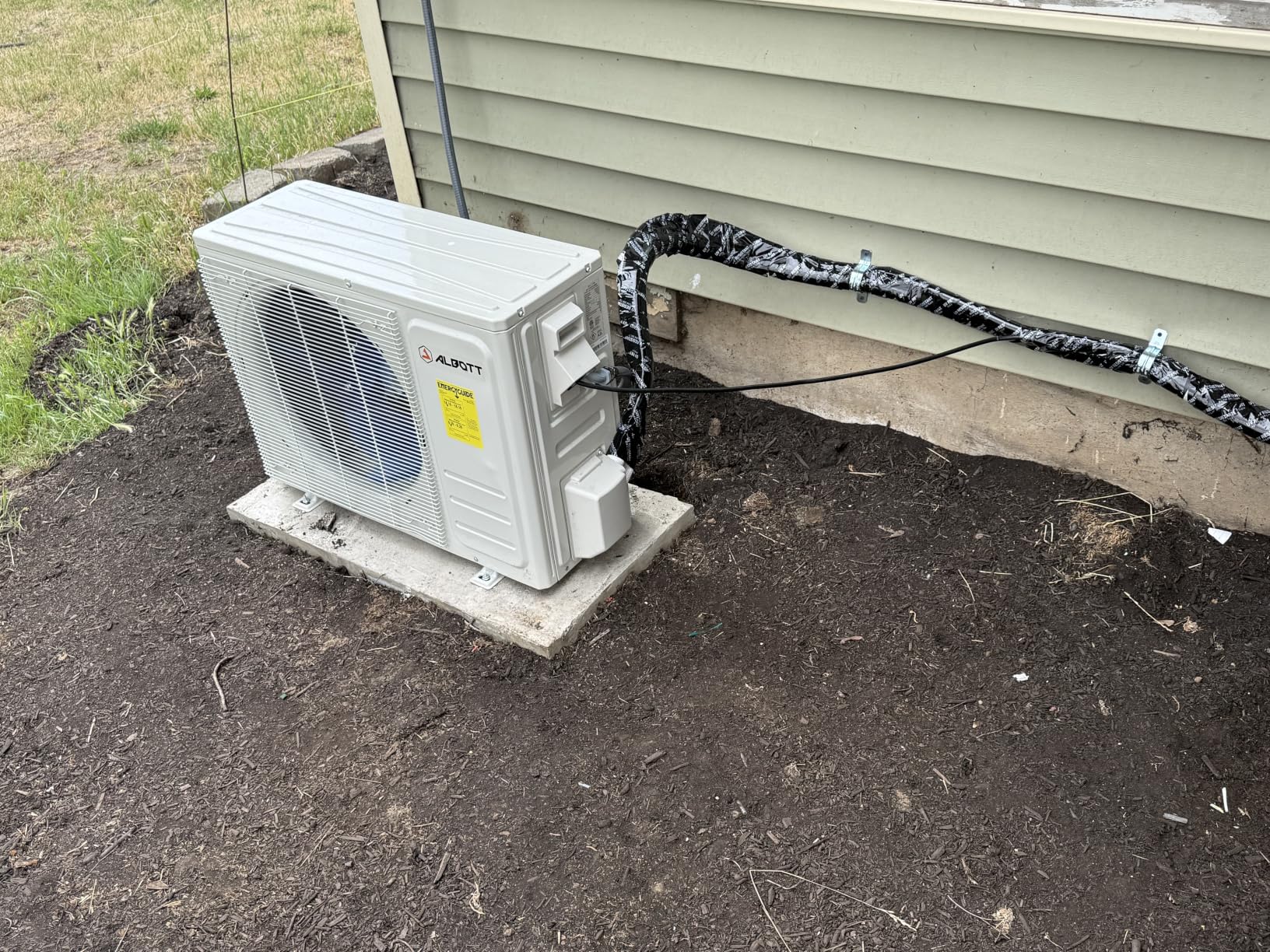 Albott Mini Split Air Conditioner and Heater 24,000 BTU, SEER2 18, 208-230V | Inverter Energy-Efficient AC with Self-Cleaning, Remote and APP Control, Easy Installation, Cools up to 1550 Sq.Ft. customer photo 1