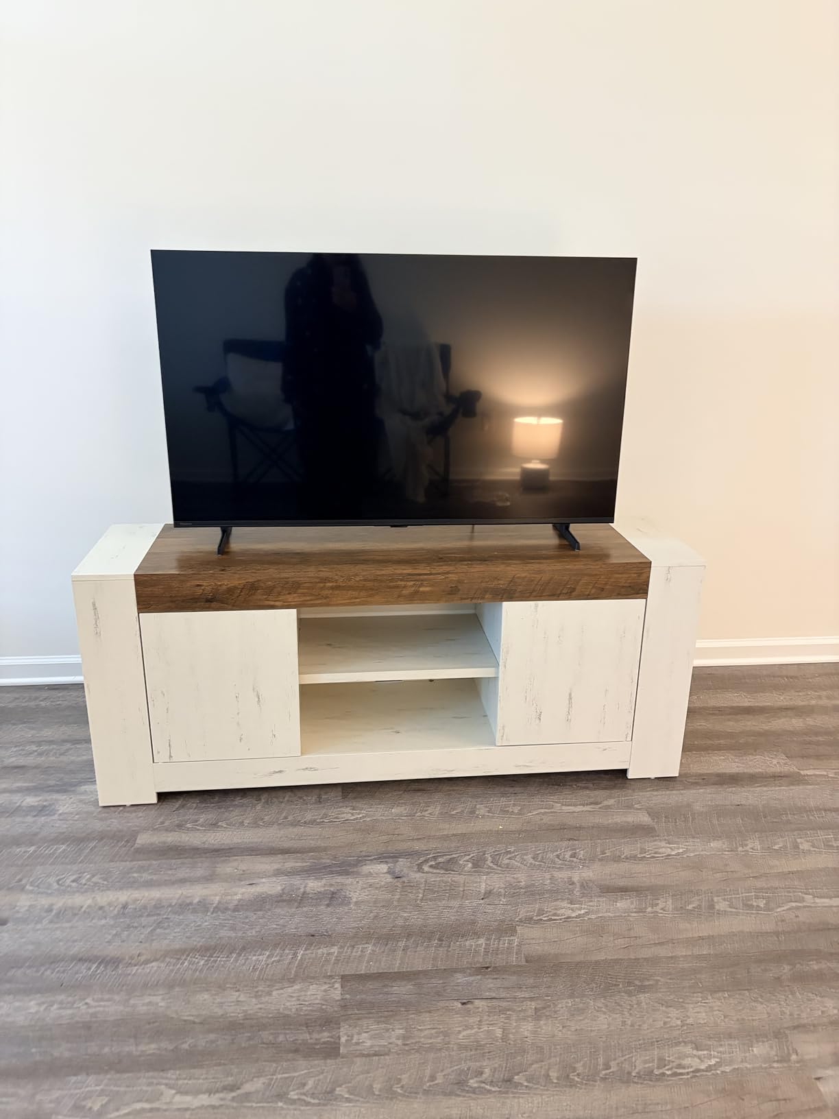 VASAGLE TV Stand, Farmhouse Entertainment Center with Storage Cabinets | Media Console Table for Living Room, Bedroom, for 65 Inch TV, Rustic White and Honey Brown ULTV623W201S customer photo 1