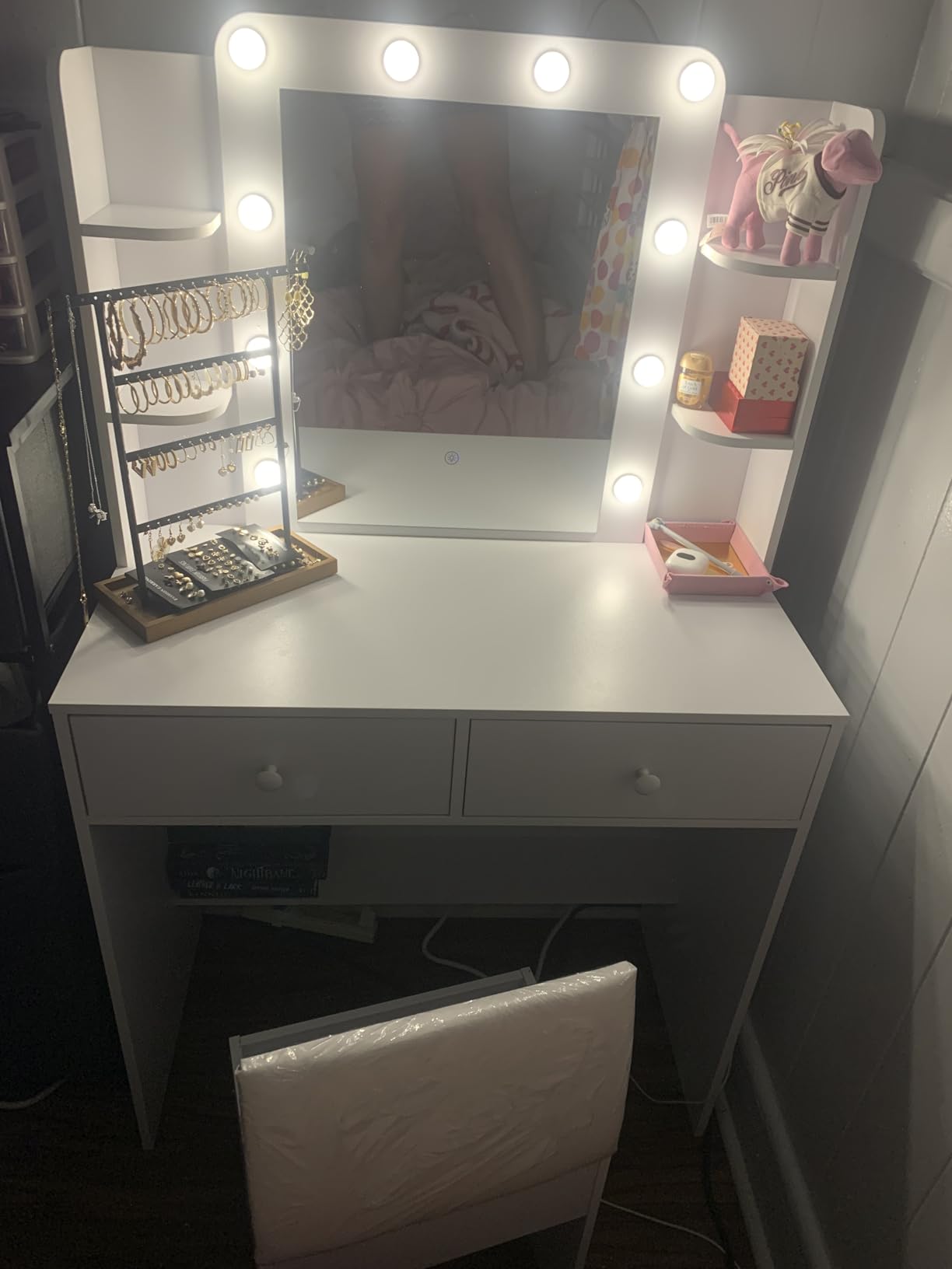 Haewon Small Makeup Vanity Set with Lighted Mirror and Chair, White | Built-In Charging Station, 3 Color Light Modes, Storage Drawer and Shelves, Foldable Top for Bedroom, Compact Space customer photo 2