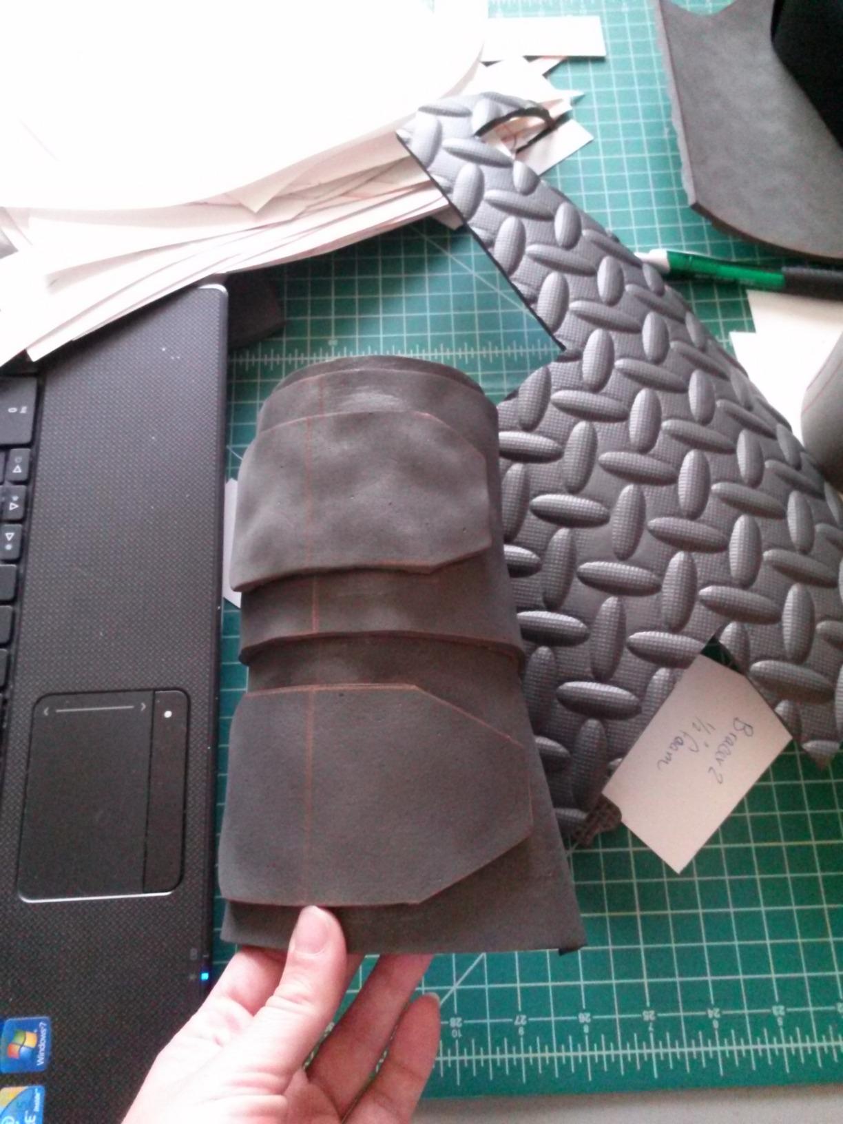 Performance Tool W88981 Large EVA Foam Anti-Fatigue Grip Mat Roll customer photo 2