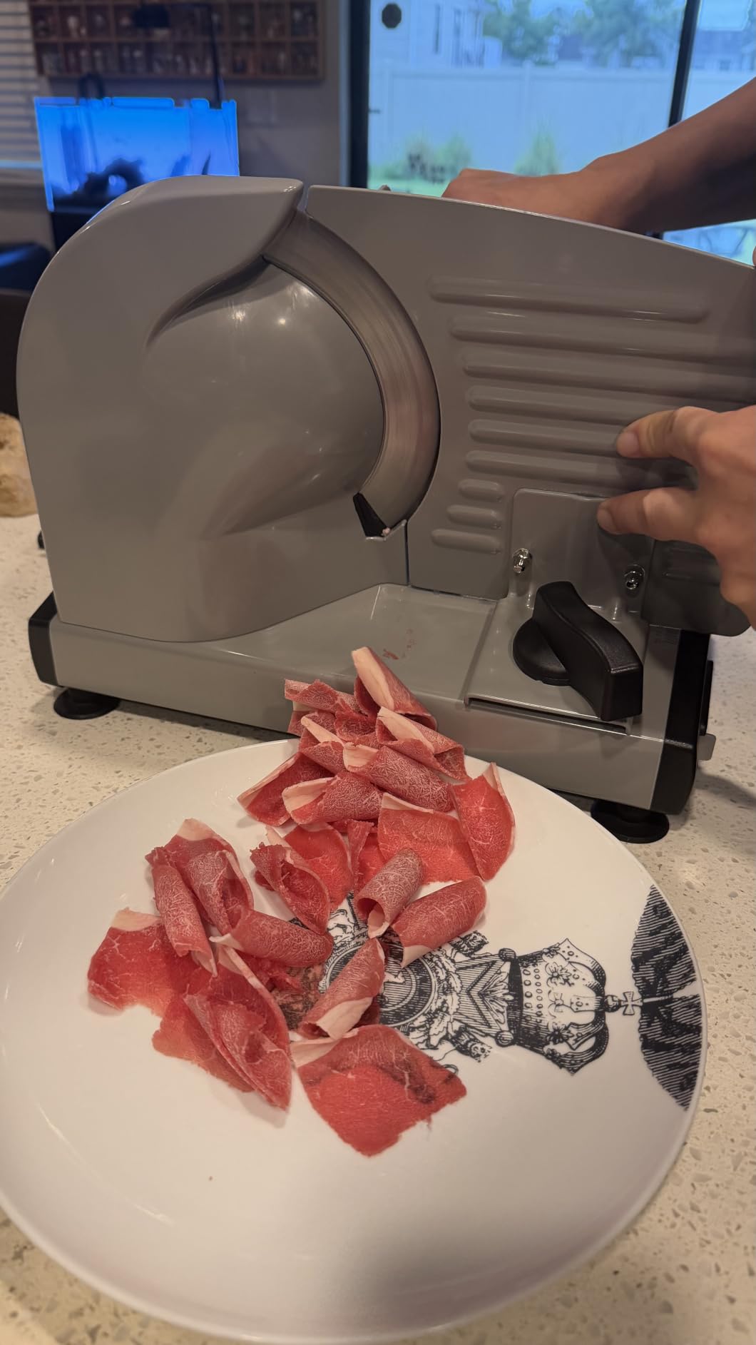 OSTBA Meat Slicer Electric Deli Food Slicer with Child Lock Protection, Removable 7.5'' Stainless Steel Blade and Food Carriage, Adjustable Thickness Food Slicer Machine for Meat, Cheese, Bread(150W) customer photo 2