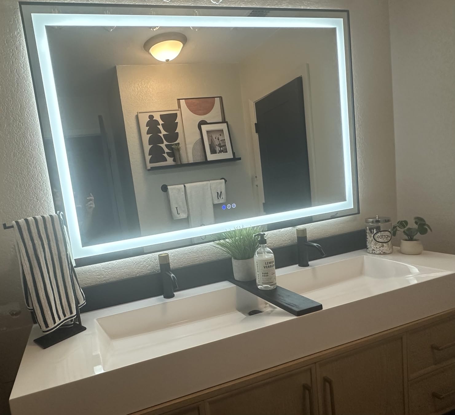 24x32 LED Bathroom Mirror, Dual Lit Anti-Fog Wall Vanity Mirror | 3 Color Dimmable, Memory Function, Shatter-Proof Tempered Glass, ETL Listed, IP54 Waterproof Horizontal/Vertical customer photo 1