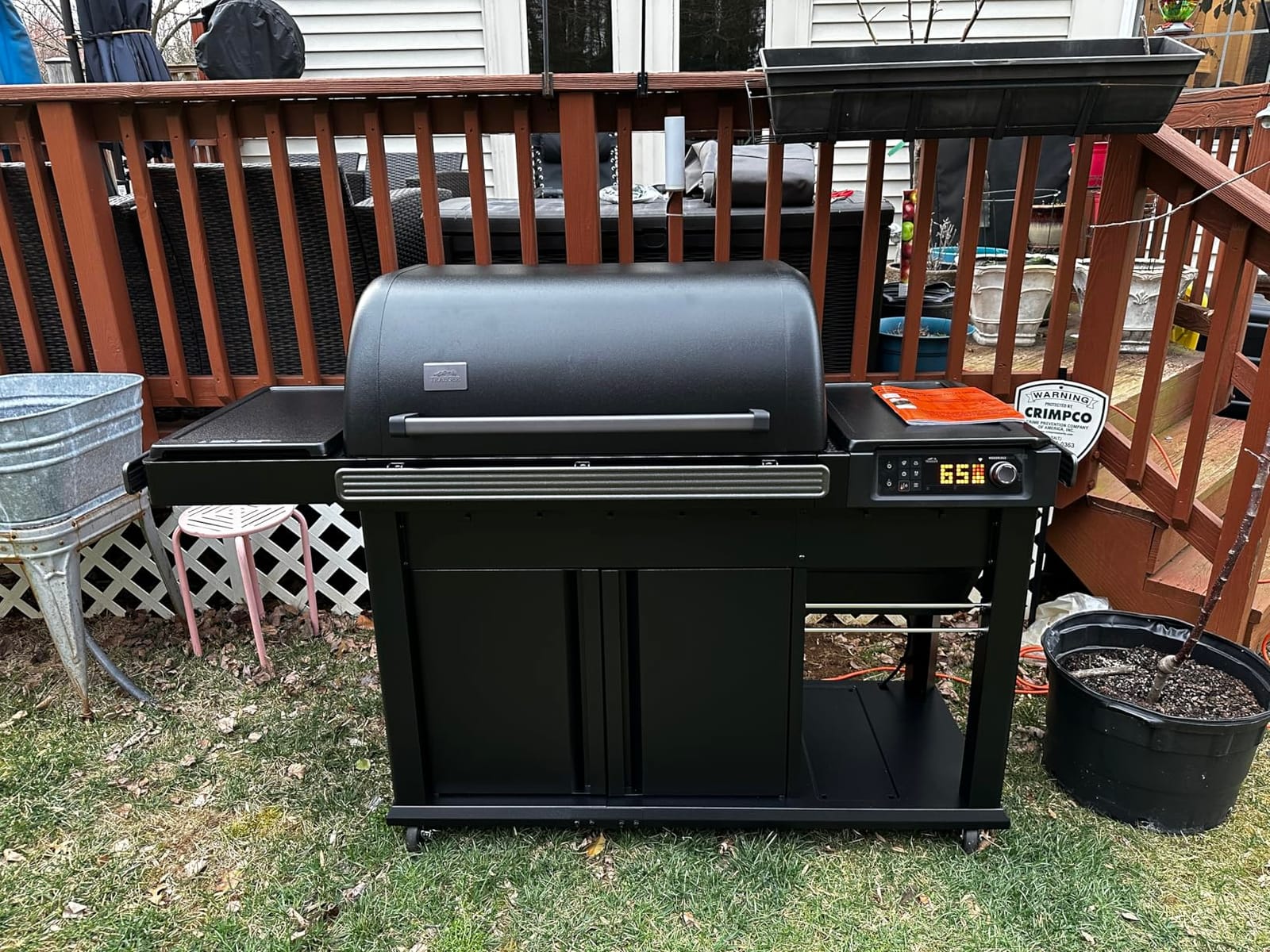 Traeger Woodridge Elite Electric Wood Pellet Grill and Smoker, 970 Sq. in., Side Sear Station, WiFIRE Technology, Super Smoke Mode, Outdoor Pellet Smoker Grill with Insulated Body, Black, TFC97XLH customer photo 2