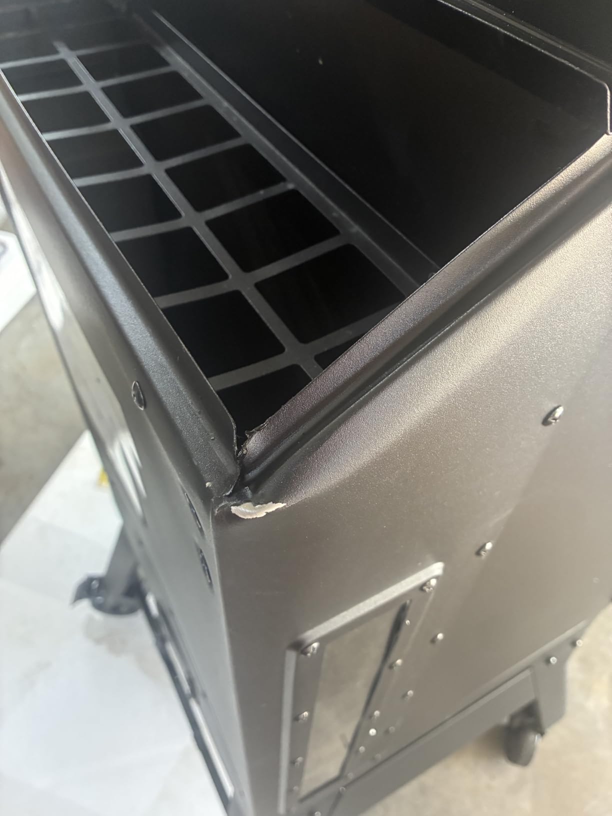 Pit Boss Navigator 6-Series WiFi & Bluetooth Wood Pellet Vertical Smoker with LCD Digital Controller, 2,224-Sq. In. 5-Rack Cooking Space, 130°F to 420°F TempRange, Meat Probe, 75 lb. Pellet Hopper customer photo 1