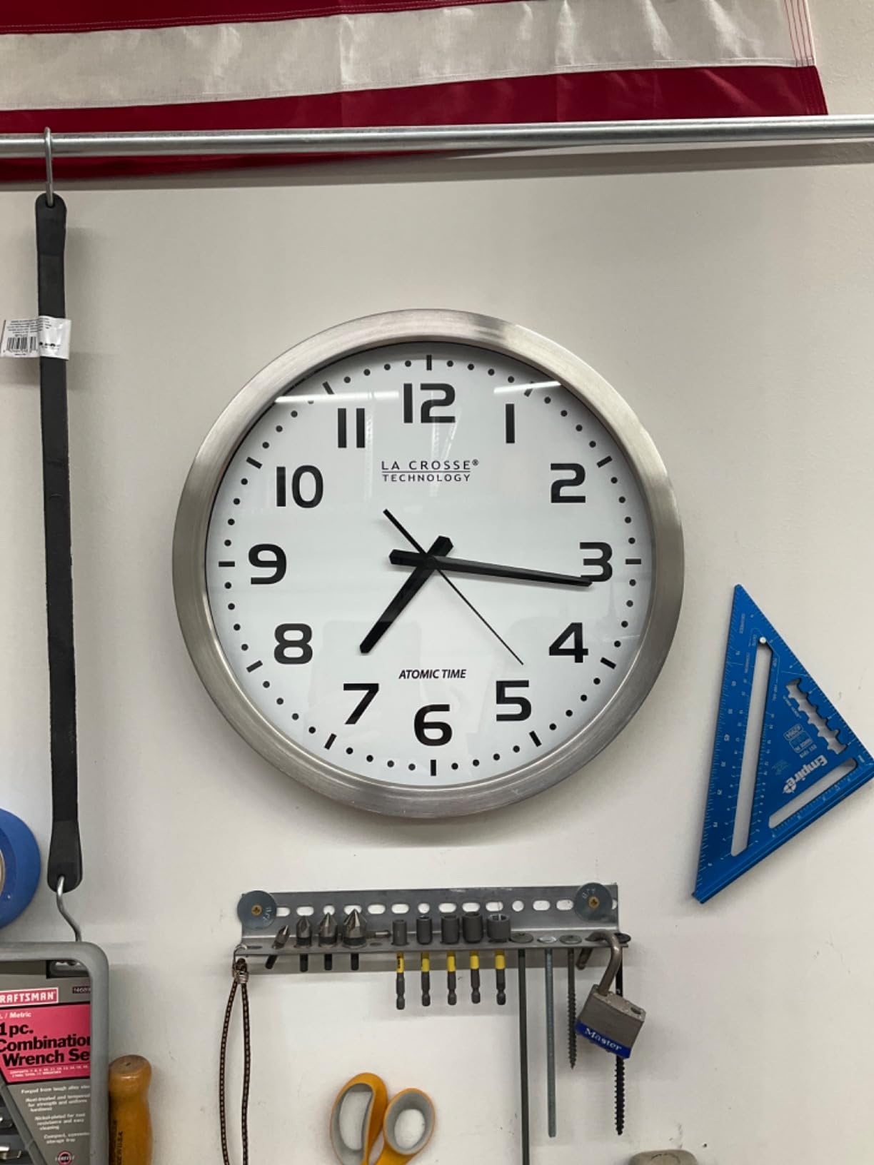 La Crosse Technology WT-3161BK 16 Inch Stainless Steel Atomic Clock, Analog, Silver customer photo 1