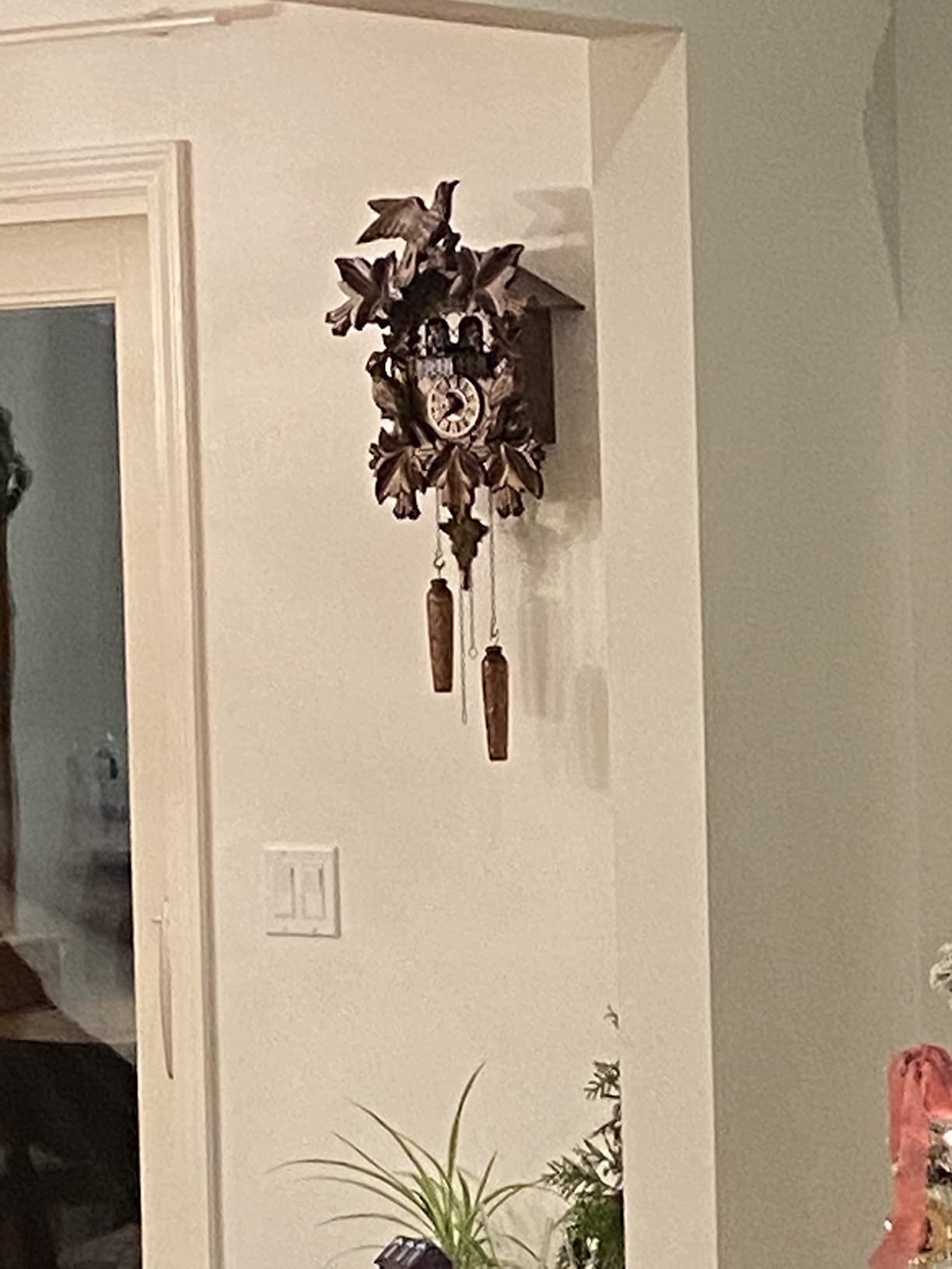 Trenkle Quartz Cuckoo Clock with Music 7 Leaves, 3 Birds TU 369 QMT HZZG customer photo 2