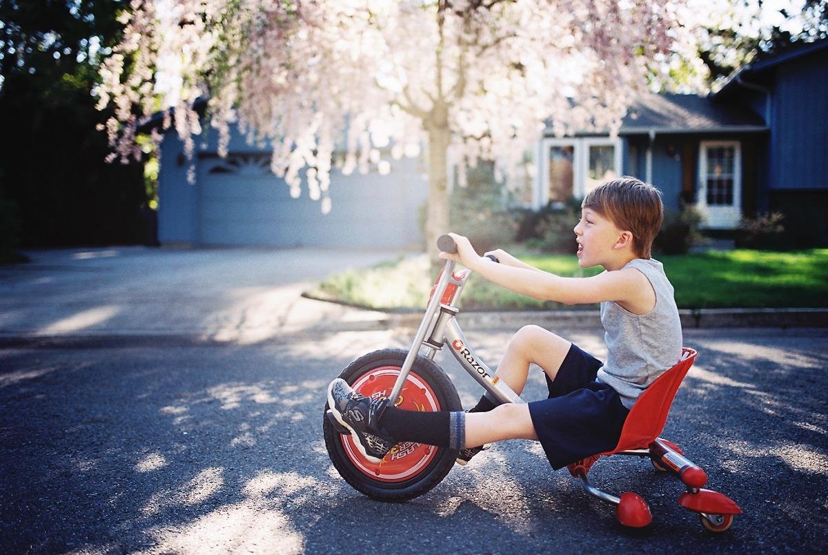 Riprider FlashRider 360 Drift Trike | Pedal Drifting Tricycle (Red) | Sparking Brake Lever; 360 Spins, Leg-Powered | Iconic Wheeled Ride-On For Kids Age 6+ customer photo 2