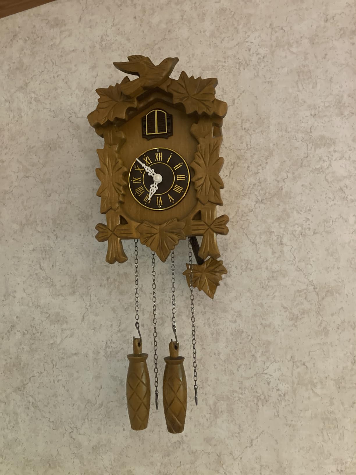 Kendal Handcrafted Wood Cuckoo Clock MX025 customer photo 1