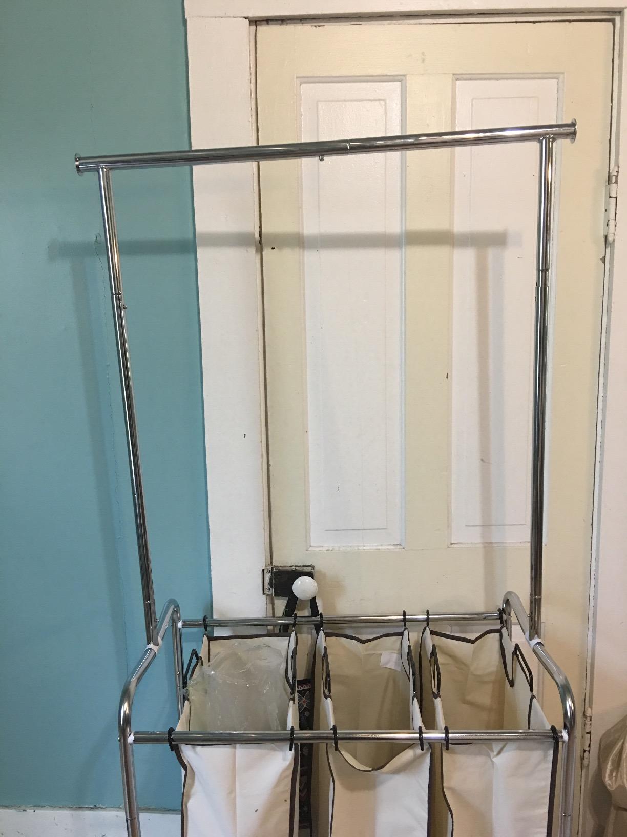 Deco Brothers Heavy Duty 3 Bags Laundry Sorter Cart with Hanging Bar, Beige customer photo 2
